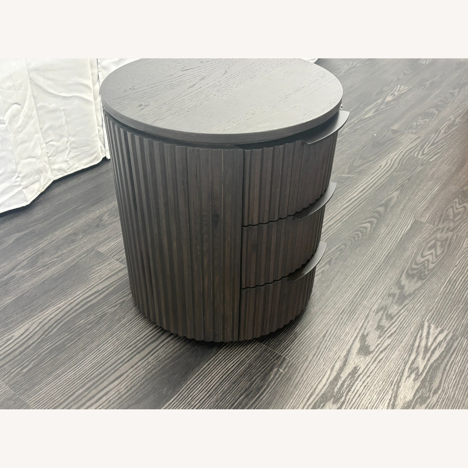 Restoration Hardware Byron Closed Bedside Table 20" - image-18