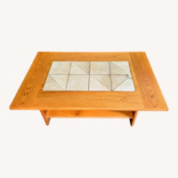 Gangso Wood Coffee Table