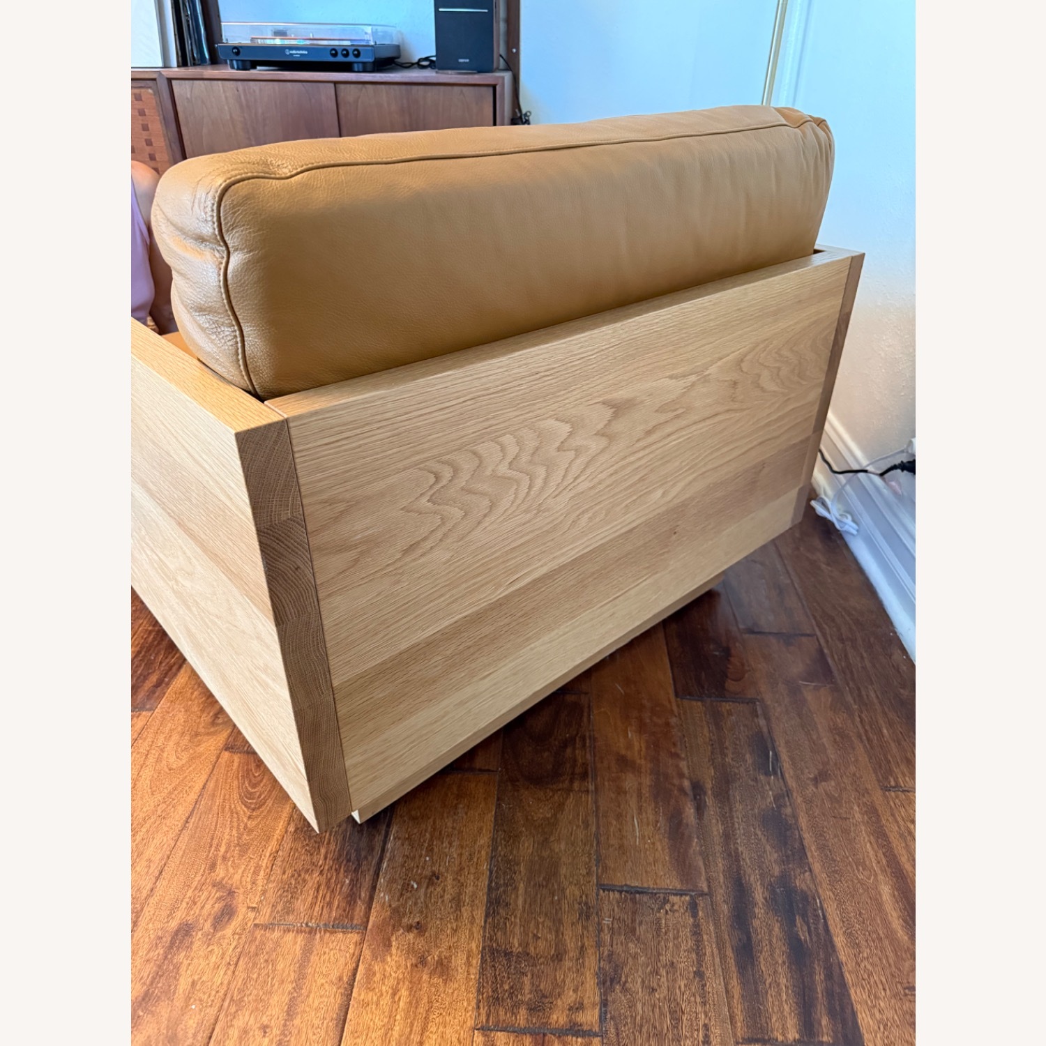 Herman Miller Pawson Light Brown Accent Chair - image-6