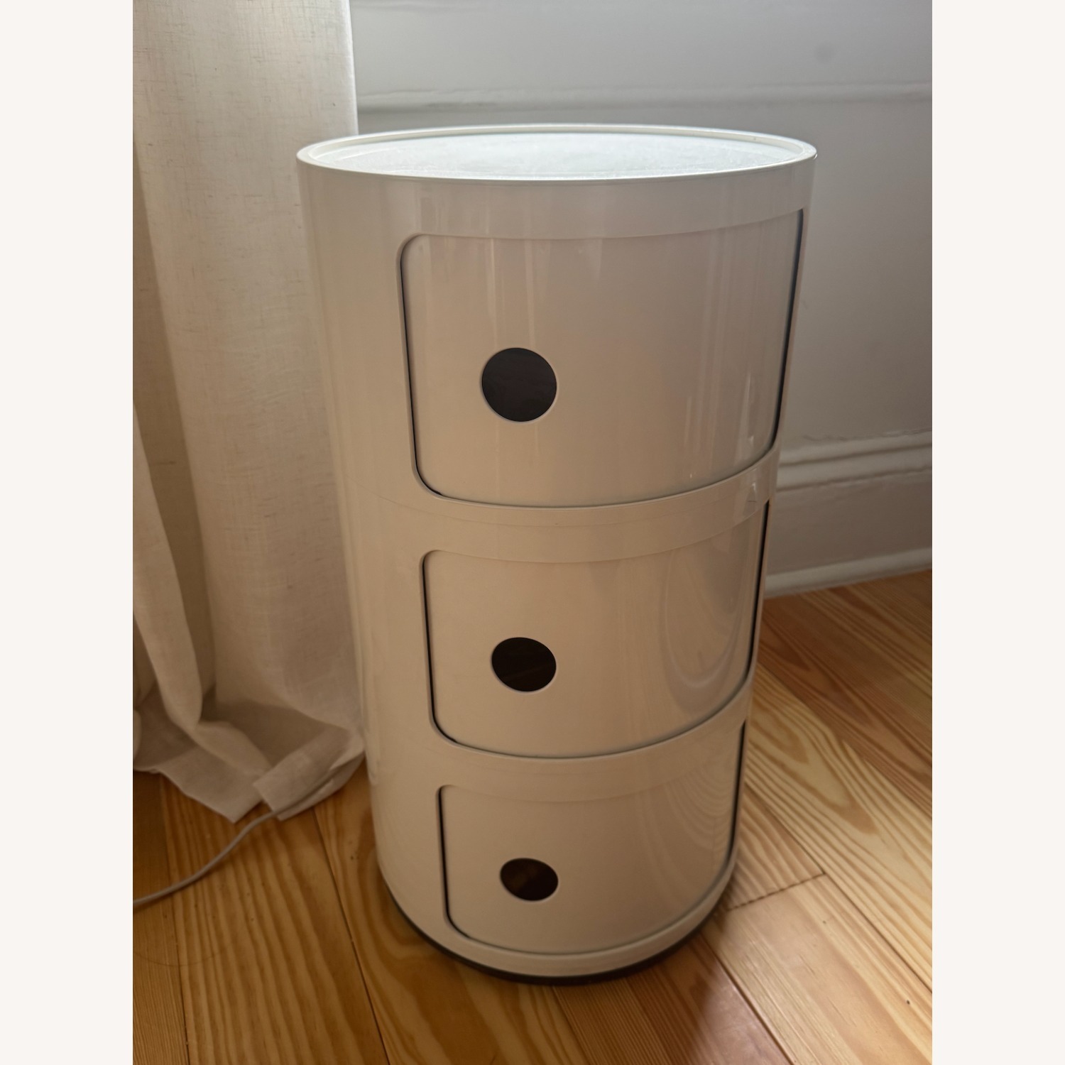 Kartell Componibili White Side Table - image-1