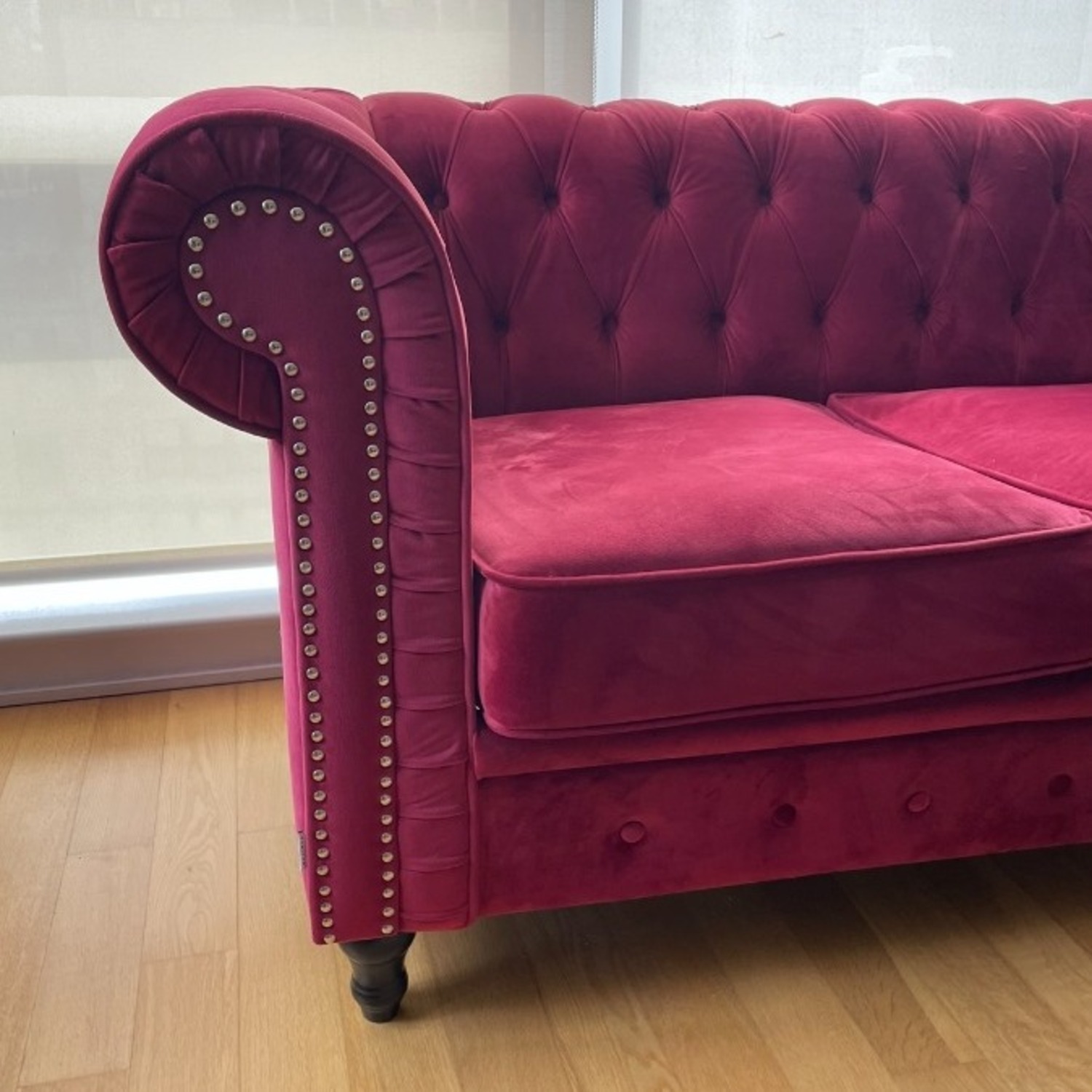 Red Velvet Loveseat - image-6