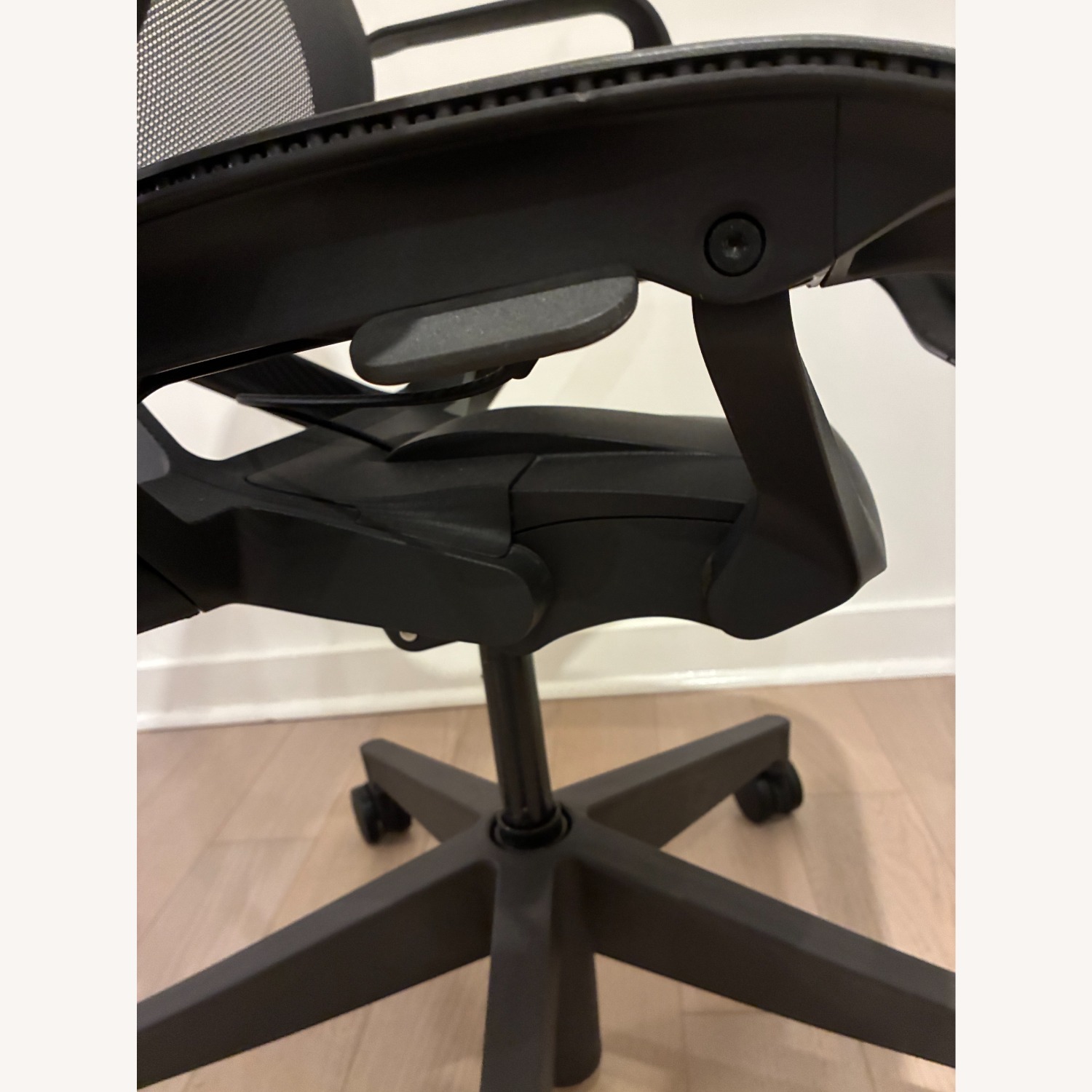 Herman Miller Cosm Chair - image-7