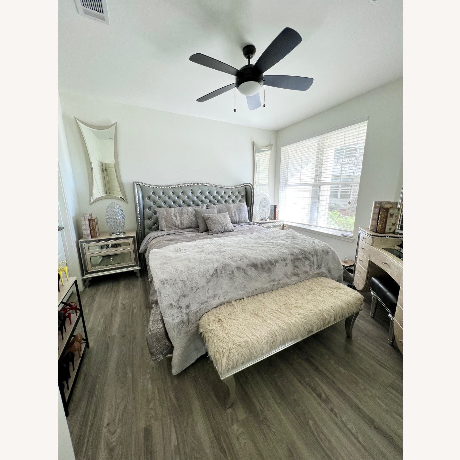 Michael Amini Tufted Hollywood Style Grey King Bed - image-3