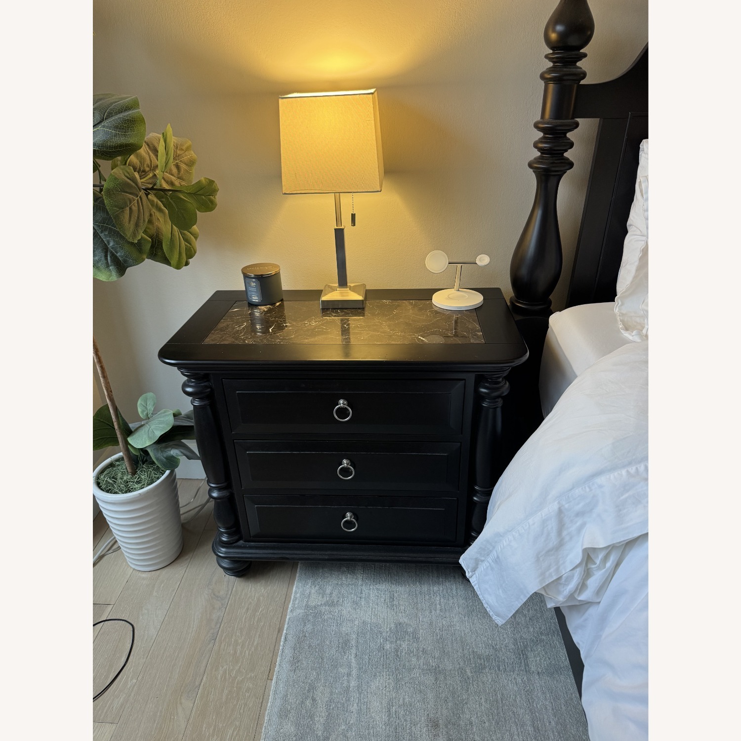 Raymour & Flanigan Night Stand Set - image-4