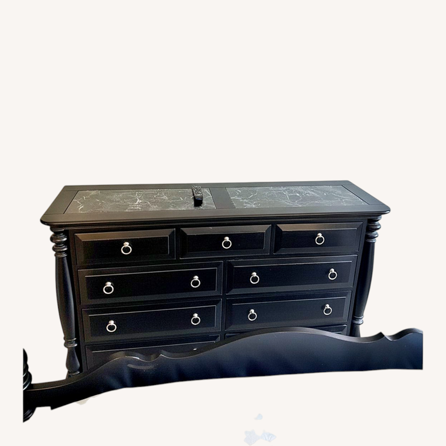 Raymour & Flanigan Double Dresser - image-0