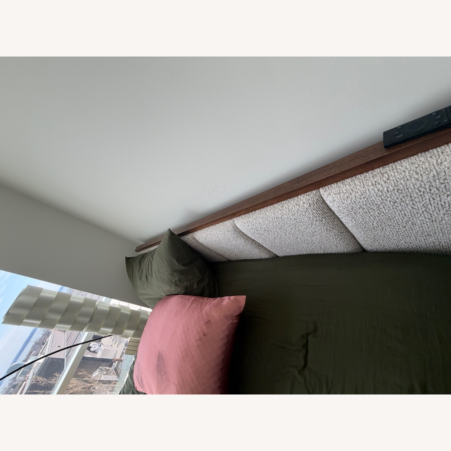 Raymour & Flanigan Light Gray Wood Queen Bed - image-4