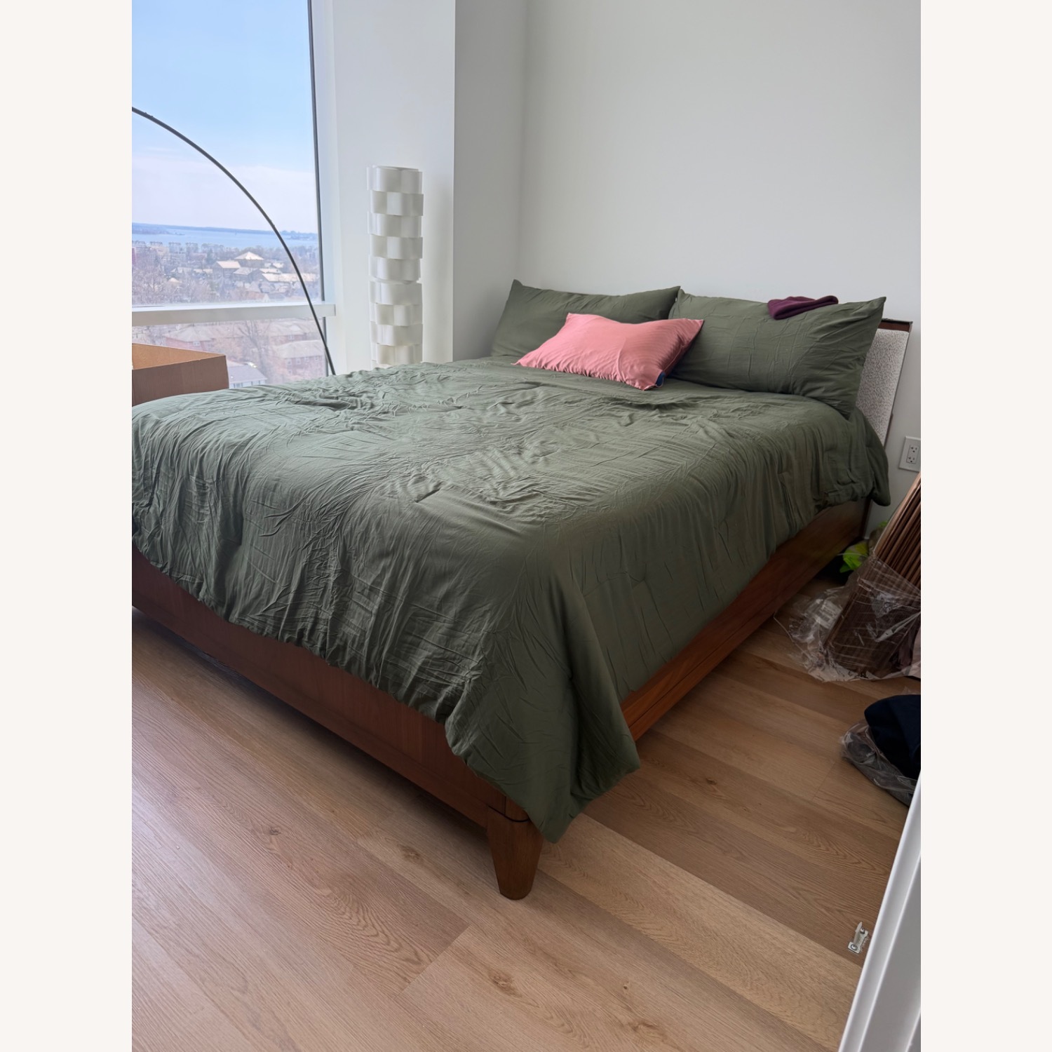 Raymour & Flanigan Light Gray Wood Queen Bed - image-2