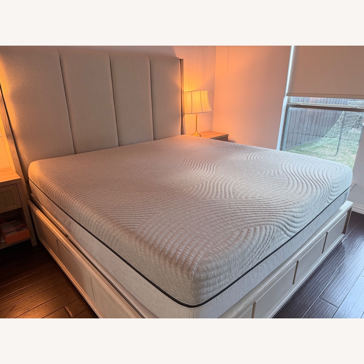 Sleep Number Model I8 Bed - image-3