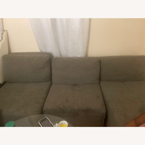 Used Rooms To Go  Light Gray Fabric 3+ Seater Sofa for sale on AptDeco