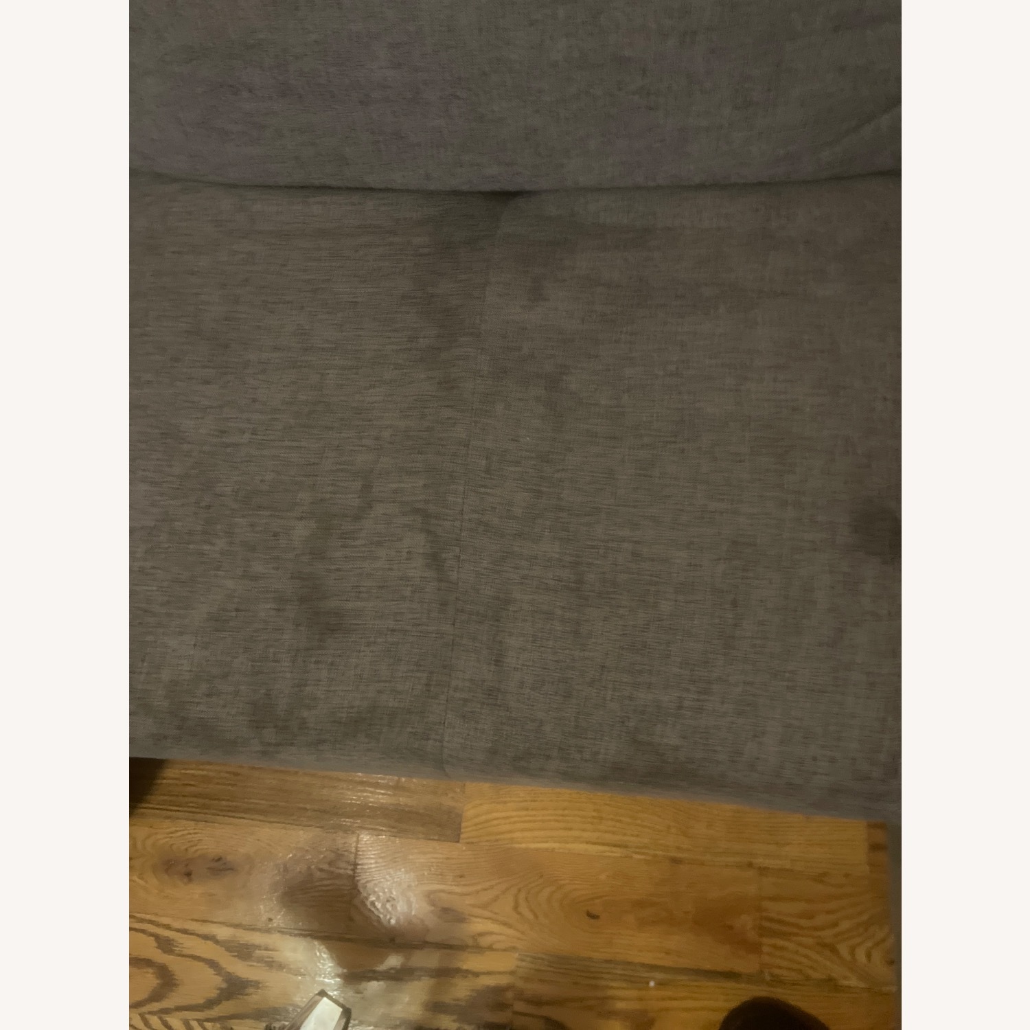 Rooms To Go  Light Gray Fabric 3+ Seater Sofa - image-4