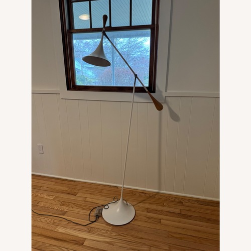 Used White Metal Floor Lamp for sale on AptDeco