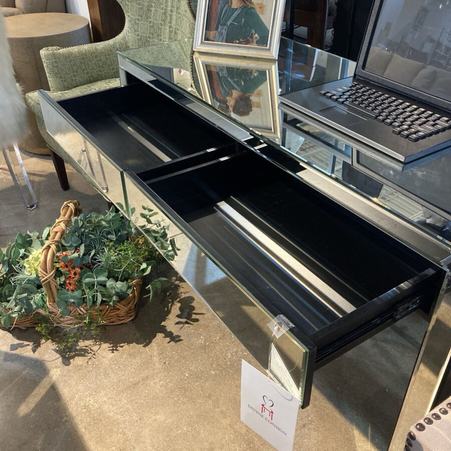 2-Drawer Mirrored Desk w Electrical Power - image-9