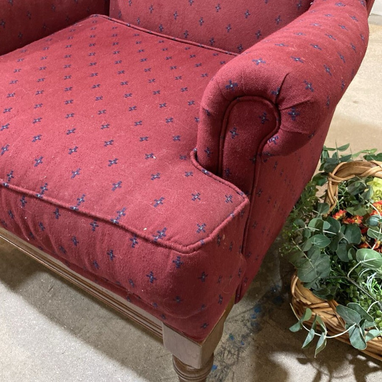 Flexsteel Traditional Upholstered Wingback Chair - image-5