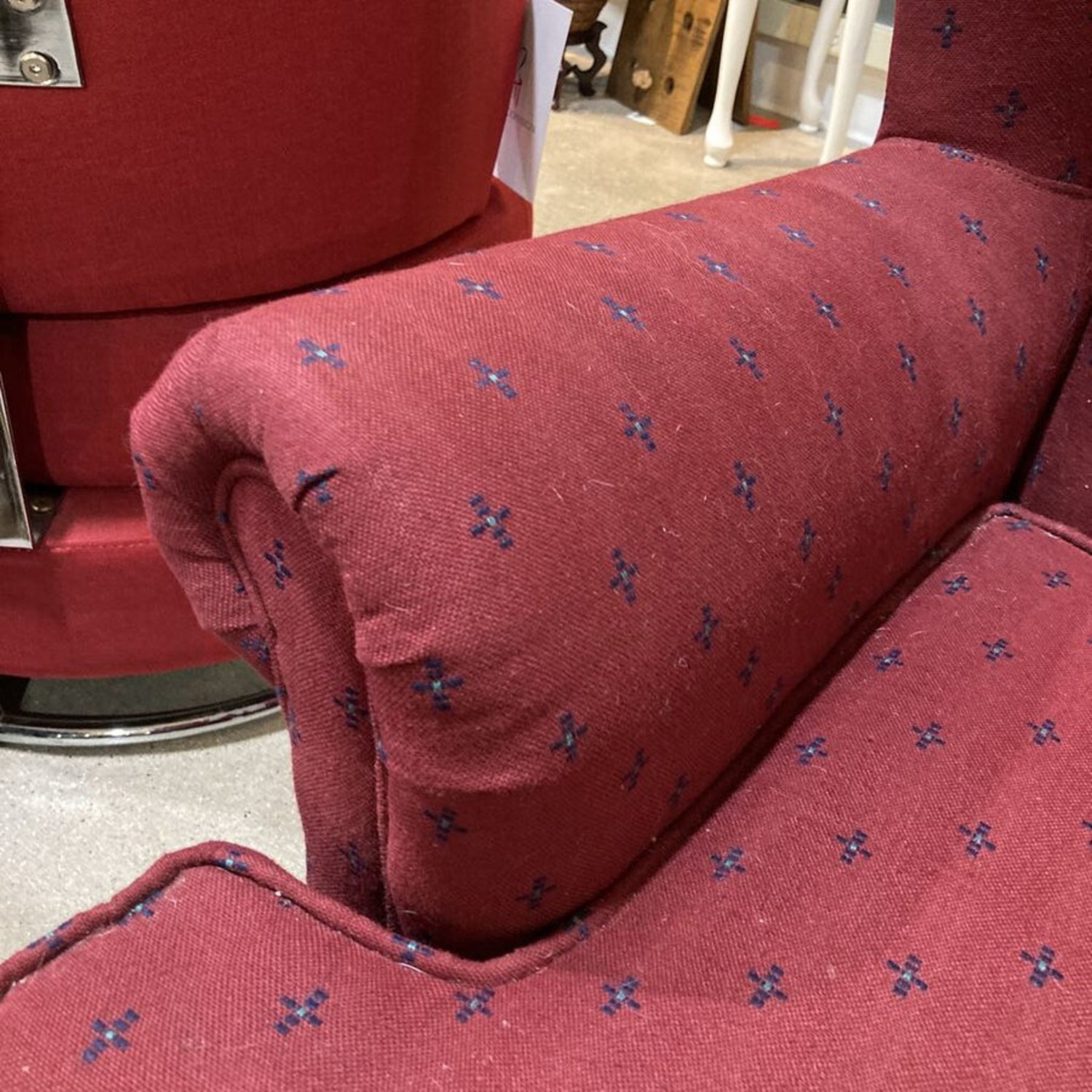 Flexsteel Traditional Upholstered Wingback Chair - image-6