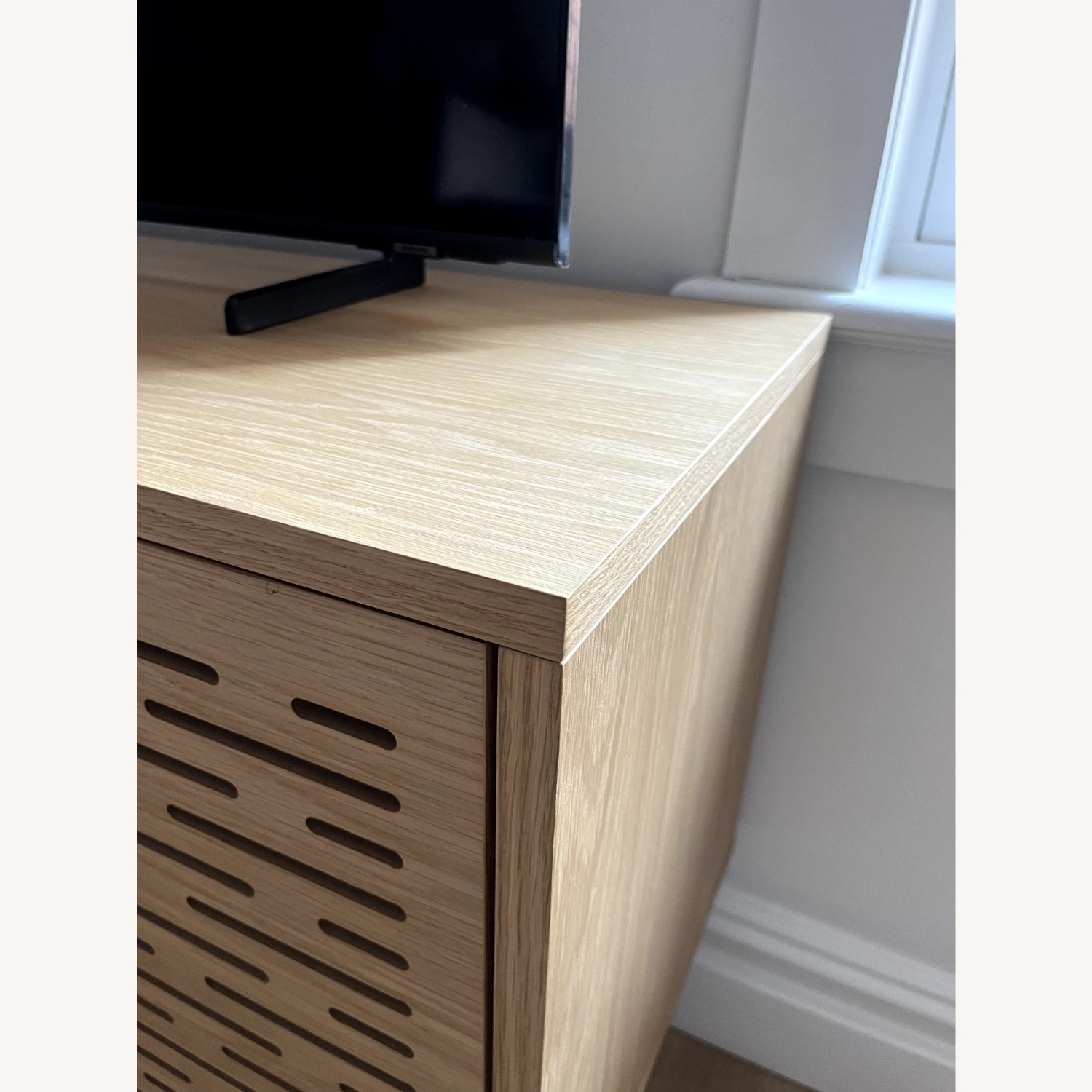 Valyou Furniture Oak Veneer Sideboard - image-3