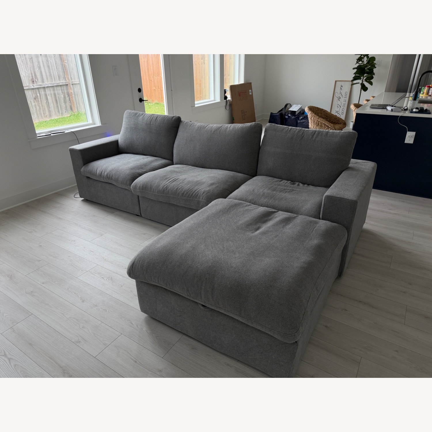 Light Gray 3+ Piece Sectional - image-1
