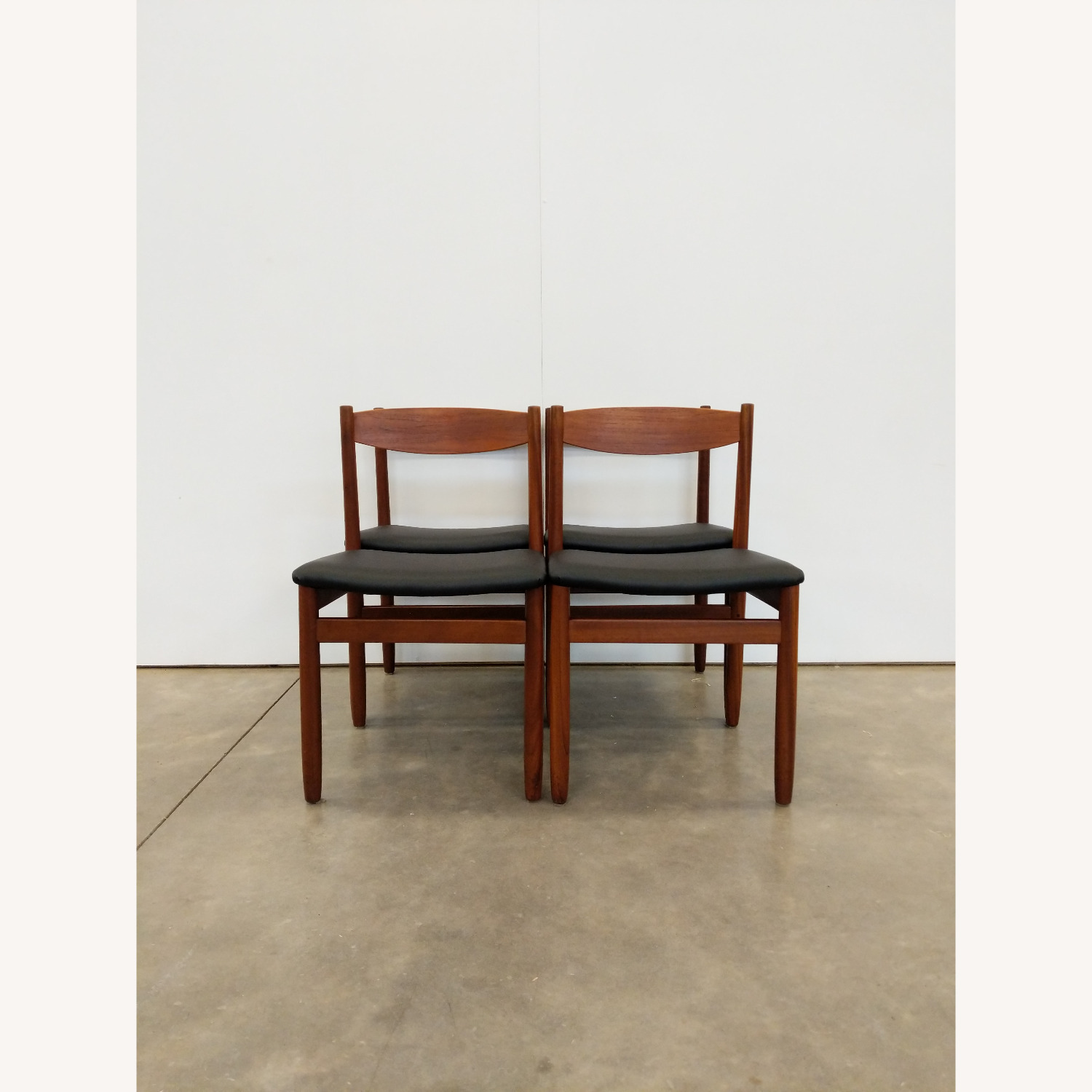 Set of 4 Vintage Mid Century Modern Dining Chairs - image-5