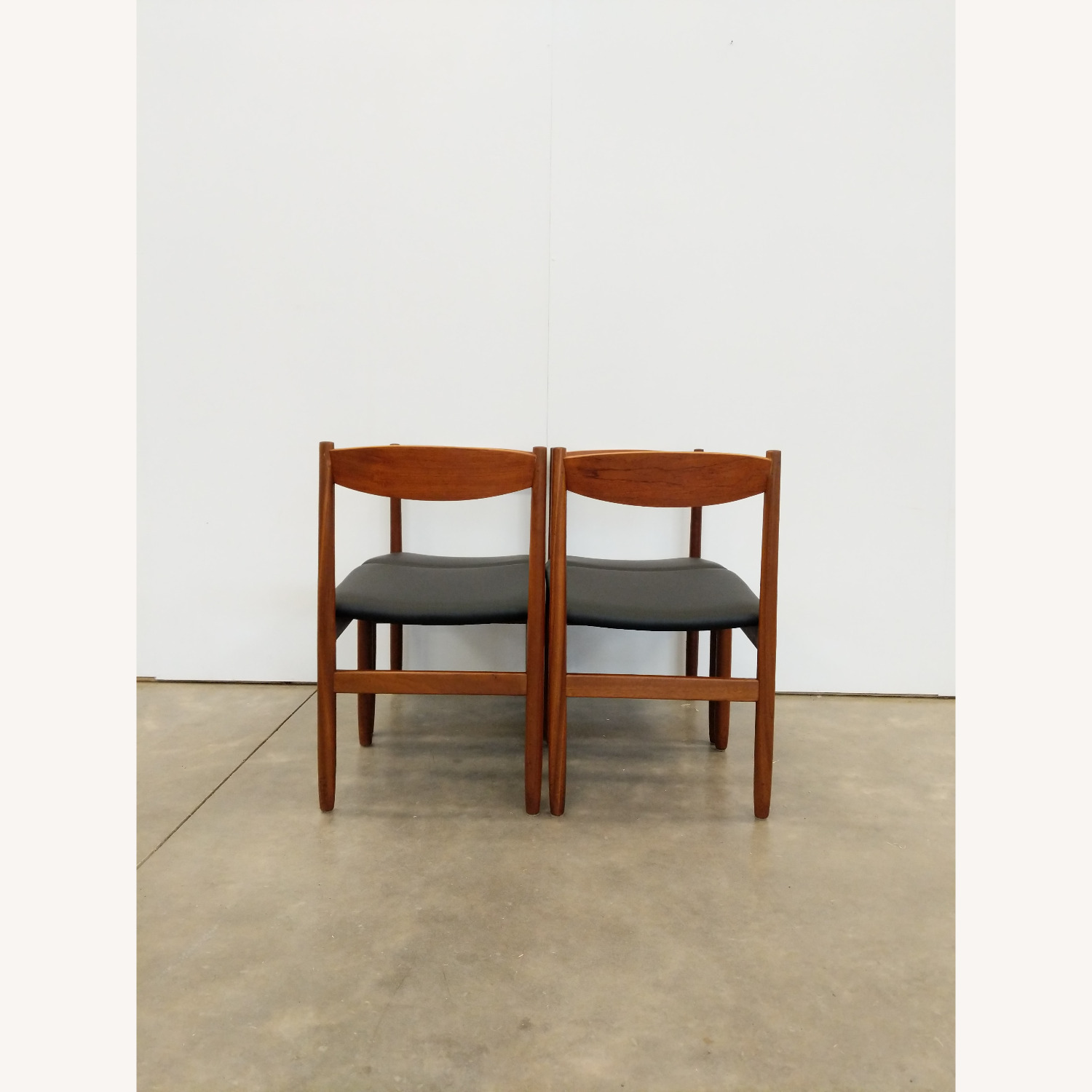 Set of 4 Vintage Mid Century Modern Dining Chairs - image-3