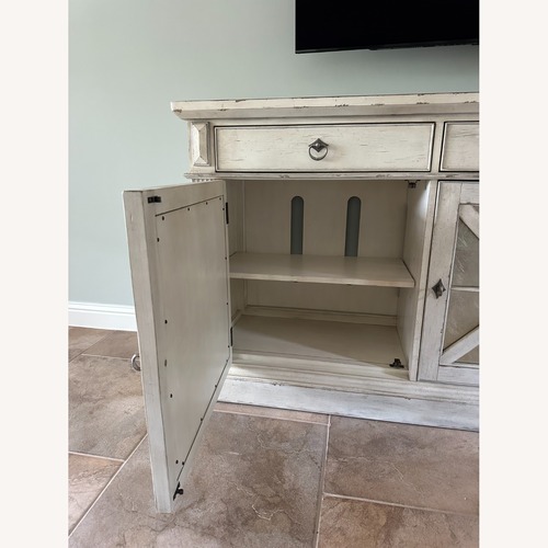 Used Hooker Furniture Corporation White Media Storage for sale on AptDeco