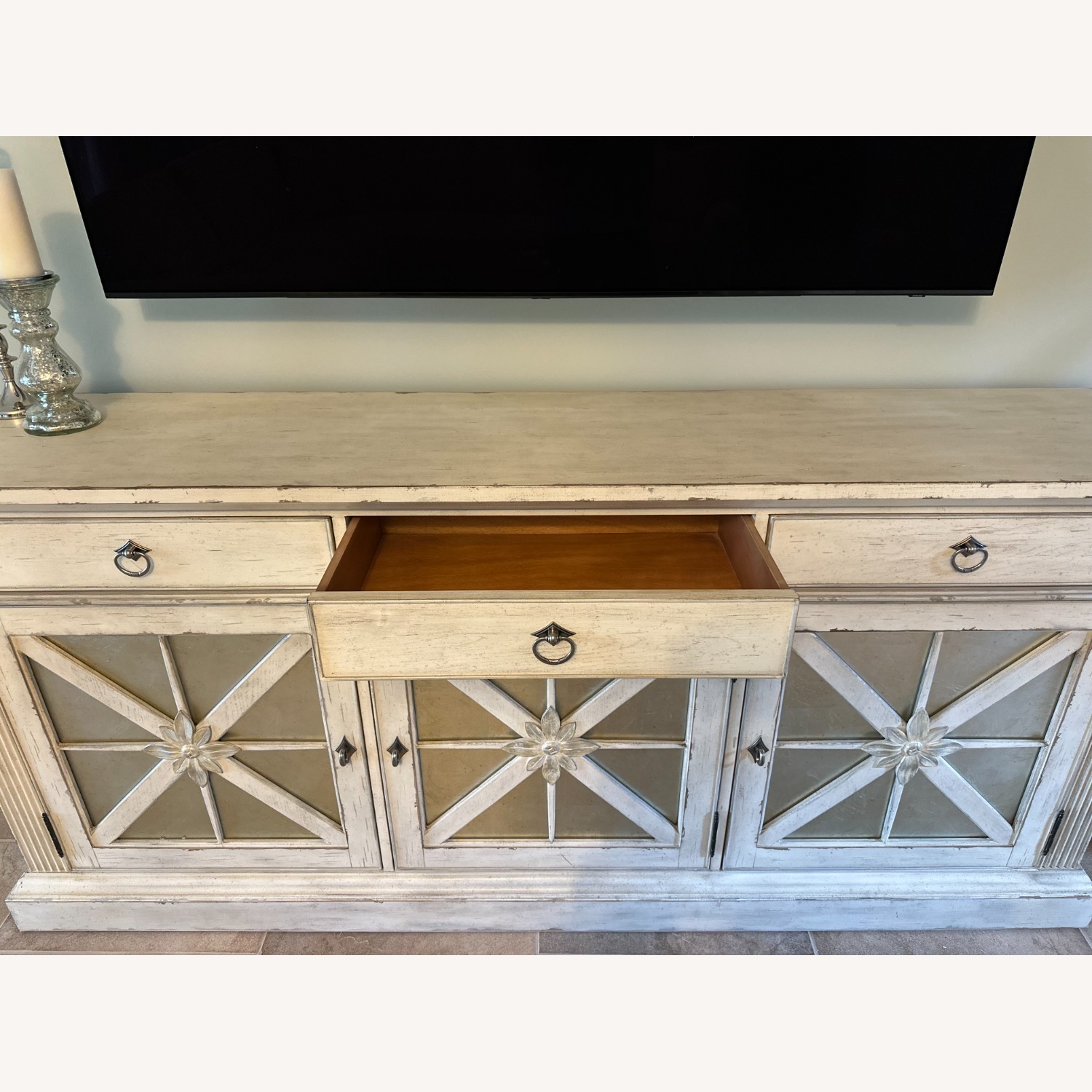 Hooker Furniture Corporation White Media Storage - image-4