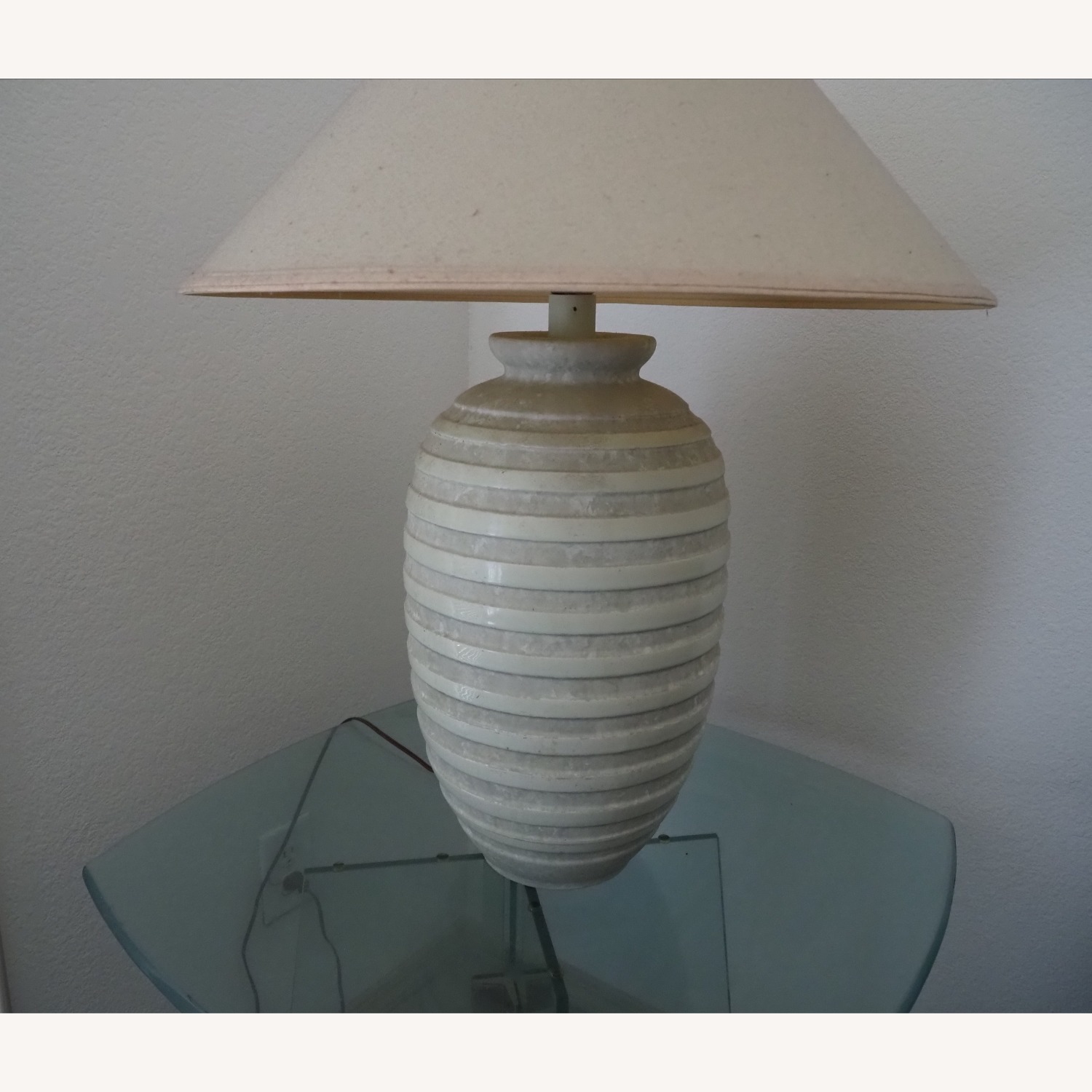 Beehive Designed Lamps with Shade - image-2