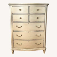 Stanley Furniture White Wood Dresser
