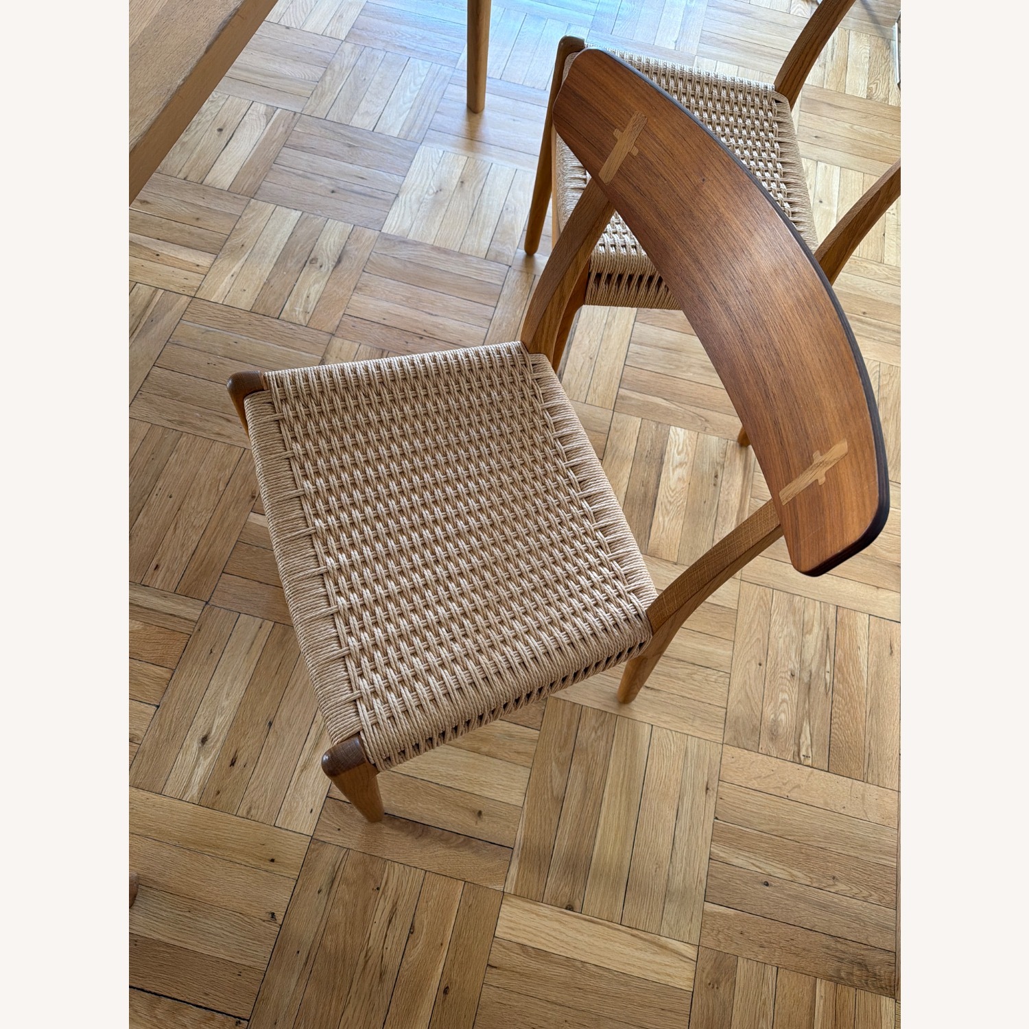 Carl Hansen & Son CH23 Walnut Dining Chair - image-5
