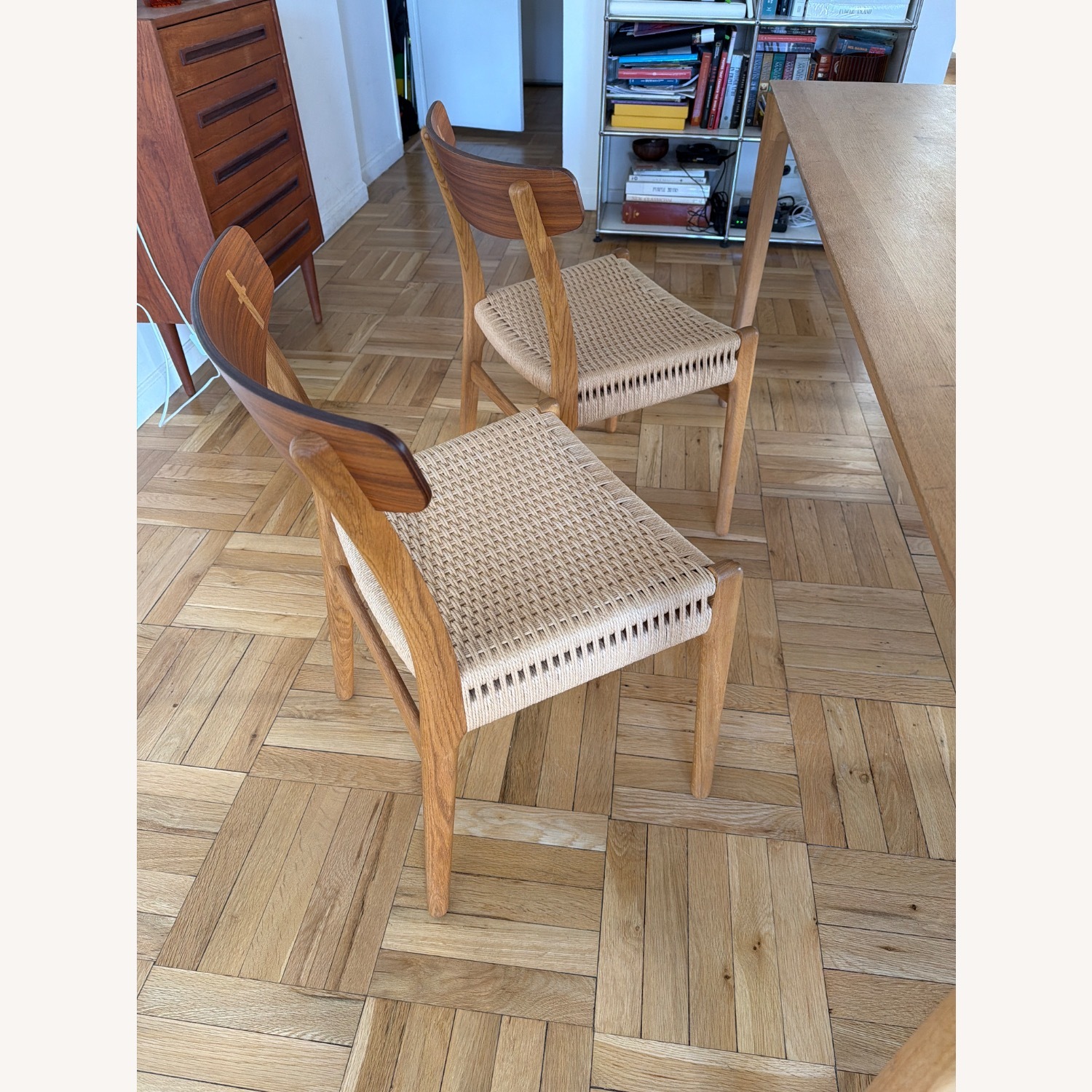 Carl Hansen & Son CH23 Walnut Dining Chair - image-2
