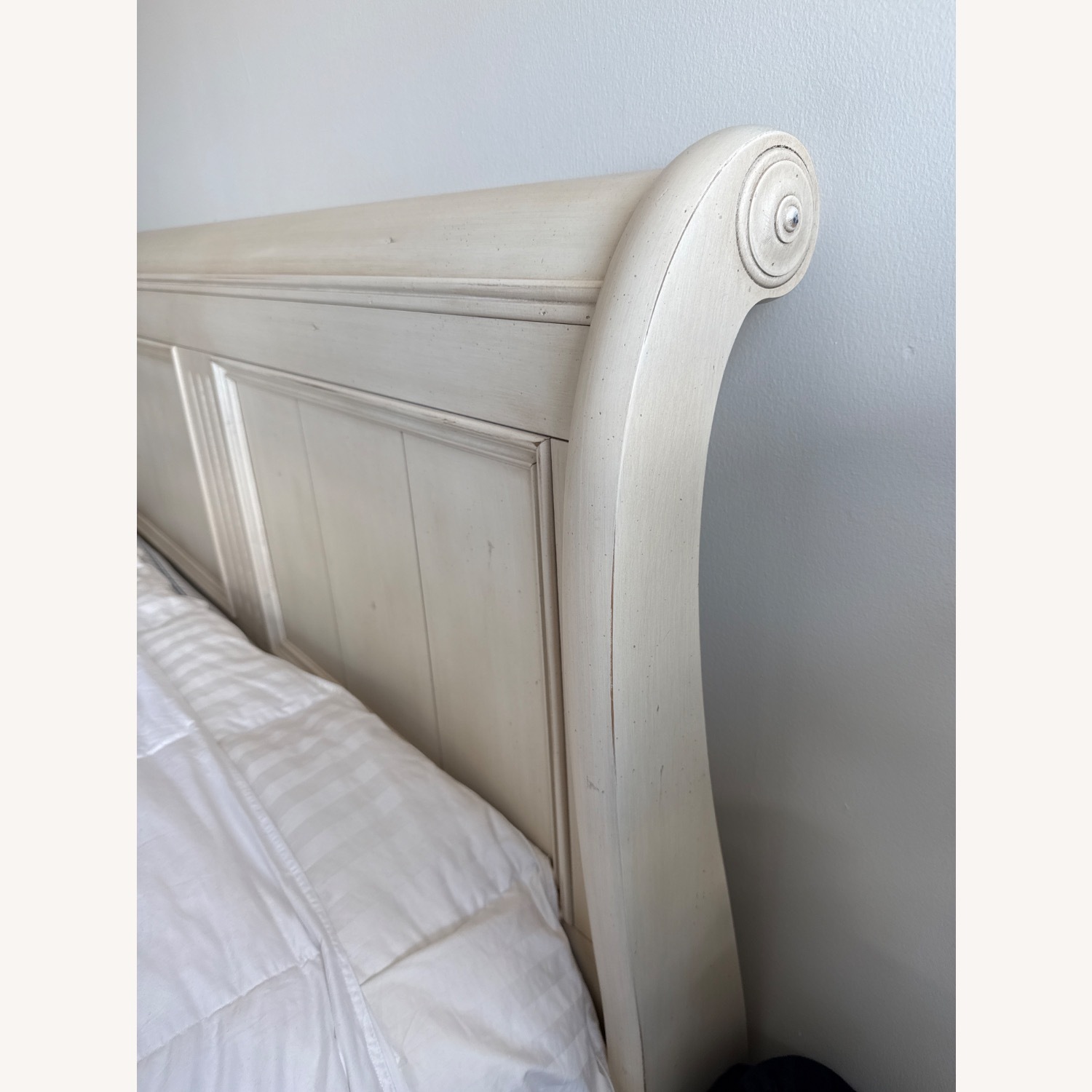 Solid Wood Queen Sleigh Bed - image-3