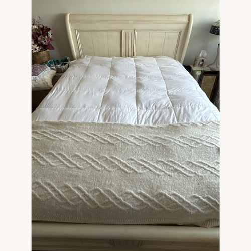 Used Solid Wood Queen Sleigh Bed for sale on AptDeco
