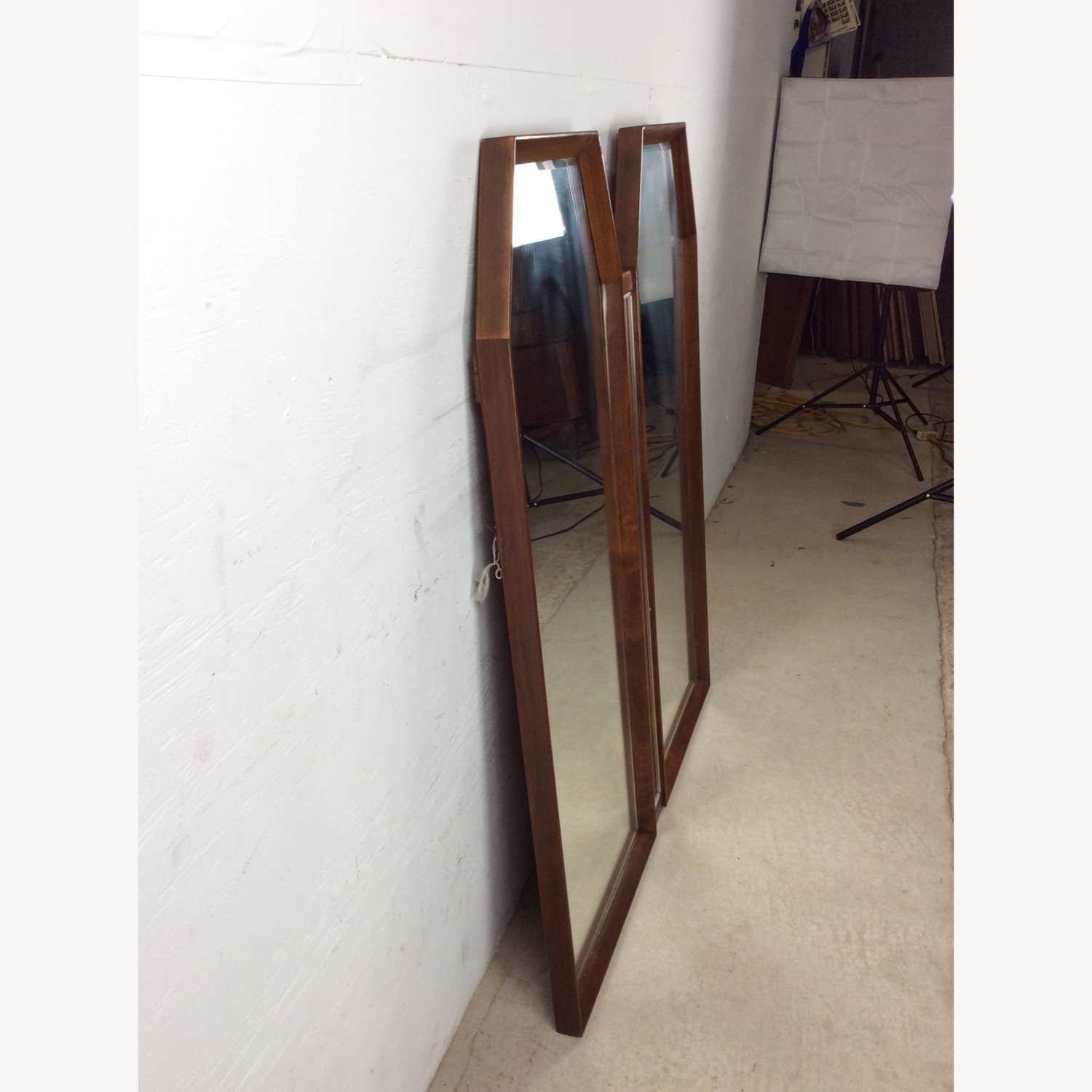 Mid Century Wall Mirror with 2 Hexagonal Mirrors - image-18
