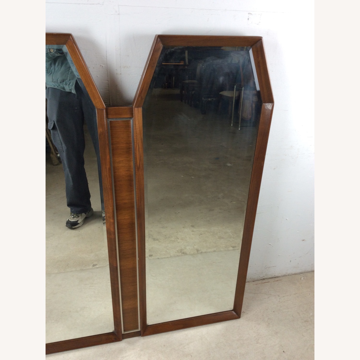 Mid Century Wall Mirror with 2 Hexagonal Mirrors - image-7
