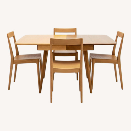 Used Heywood Wakefield Wishbone Table and Chairs Set for sale on AptDeco