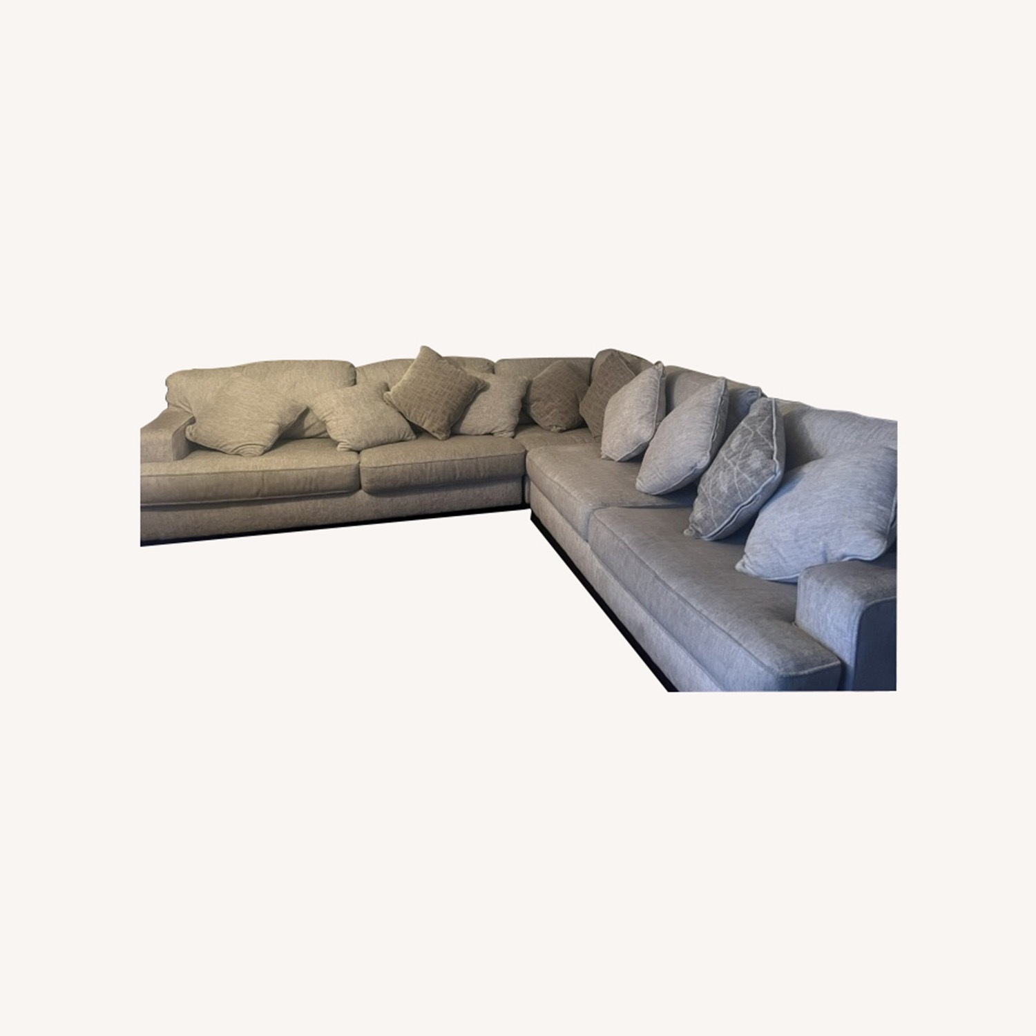 Ashley Furniture Rawcliffe 3-Piece Sectional Sofa - image-5