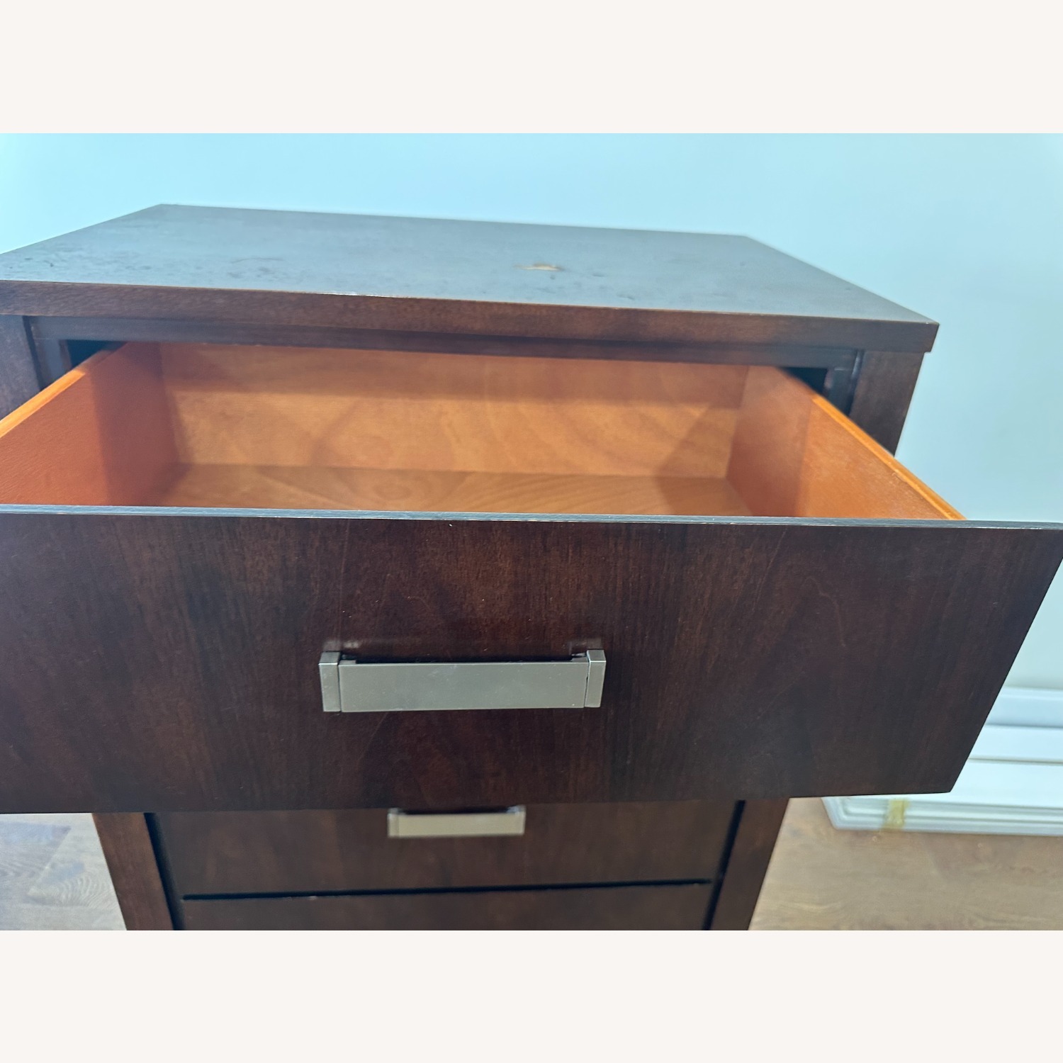 Cherry Wood 5-Drawer Dresser – Hardwood - image-4