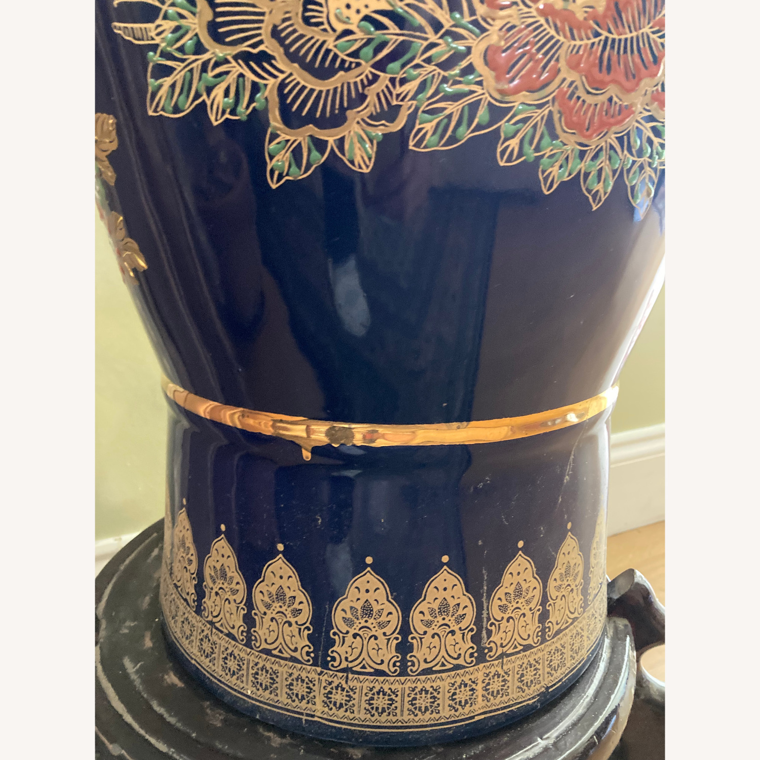 Grand Imperial Cobalt Vase - image-4