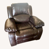Vintage/Antique Dark Brown Leather Recliner
