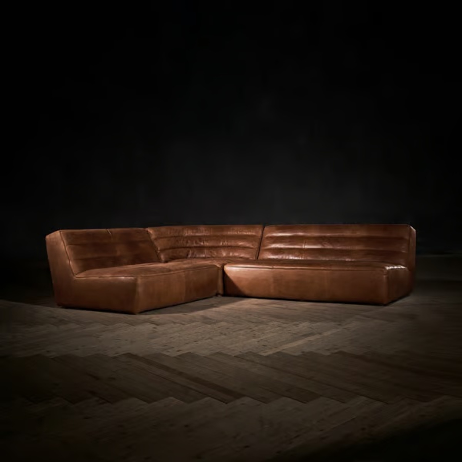 Timothy Oulton Shabby Leather Sectional - image-6