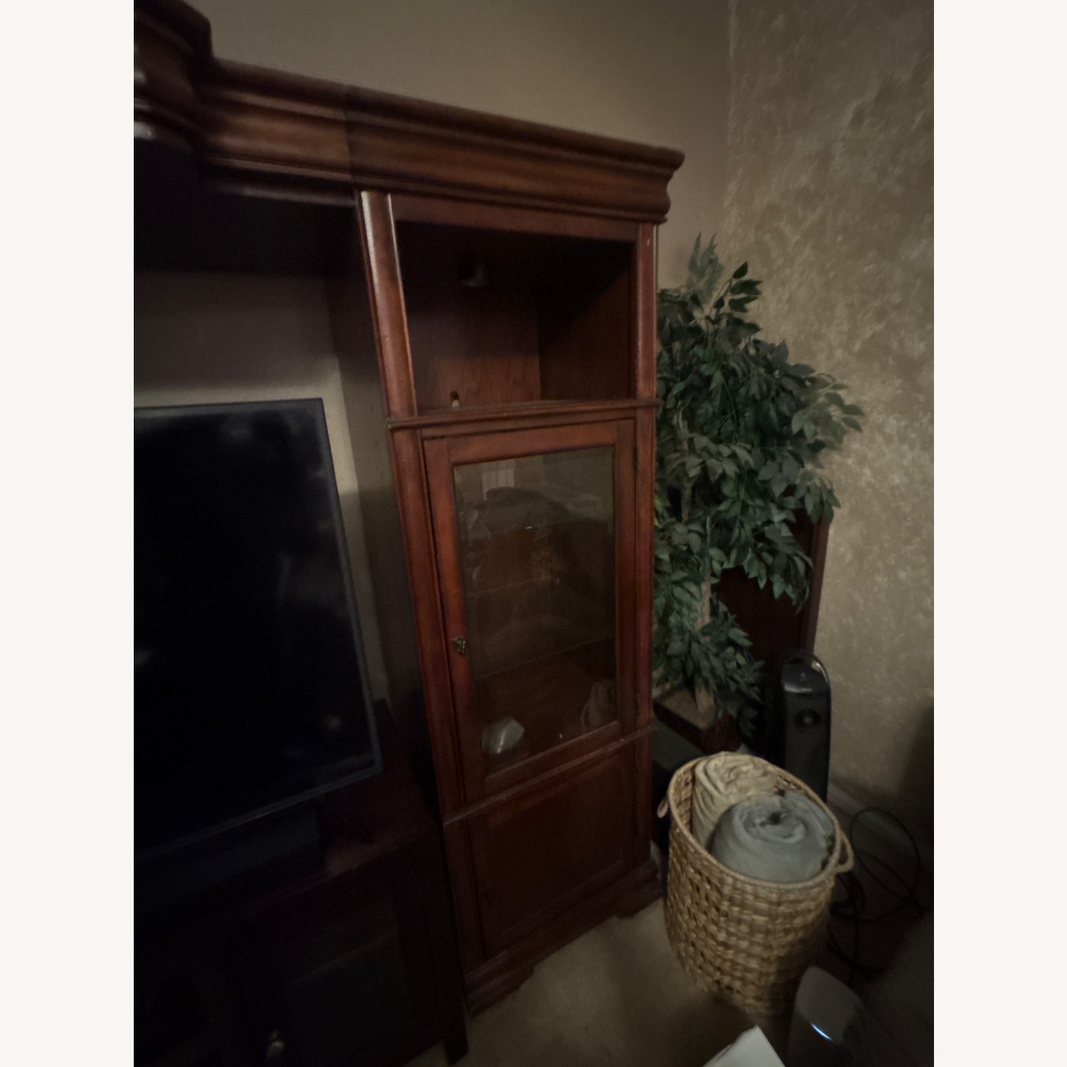 Entertainment Stand - image-4