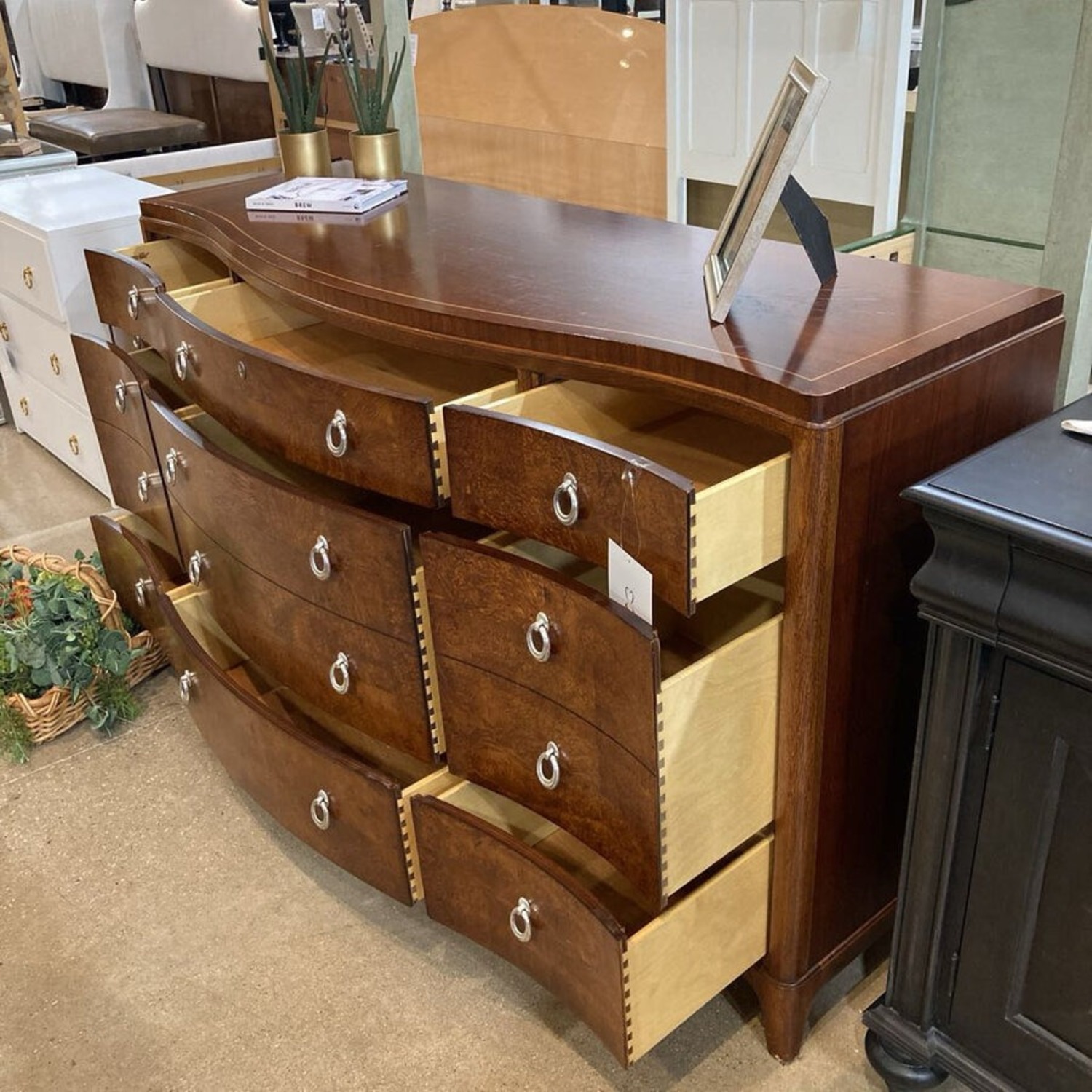 Thomasville Bogart 9-Drawer Dresser - image-5