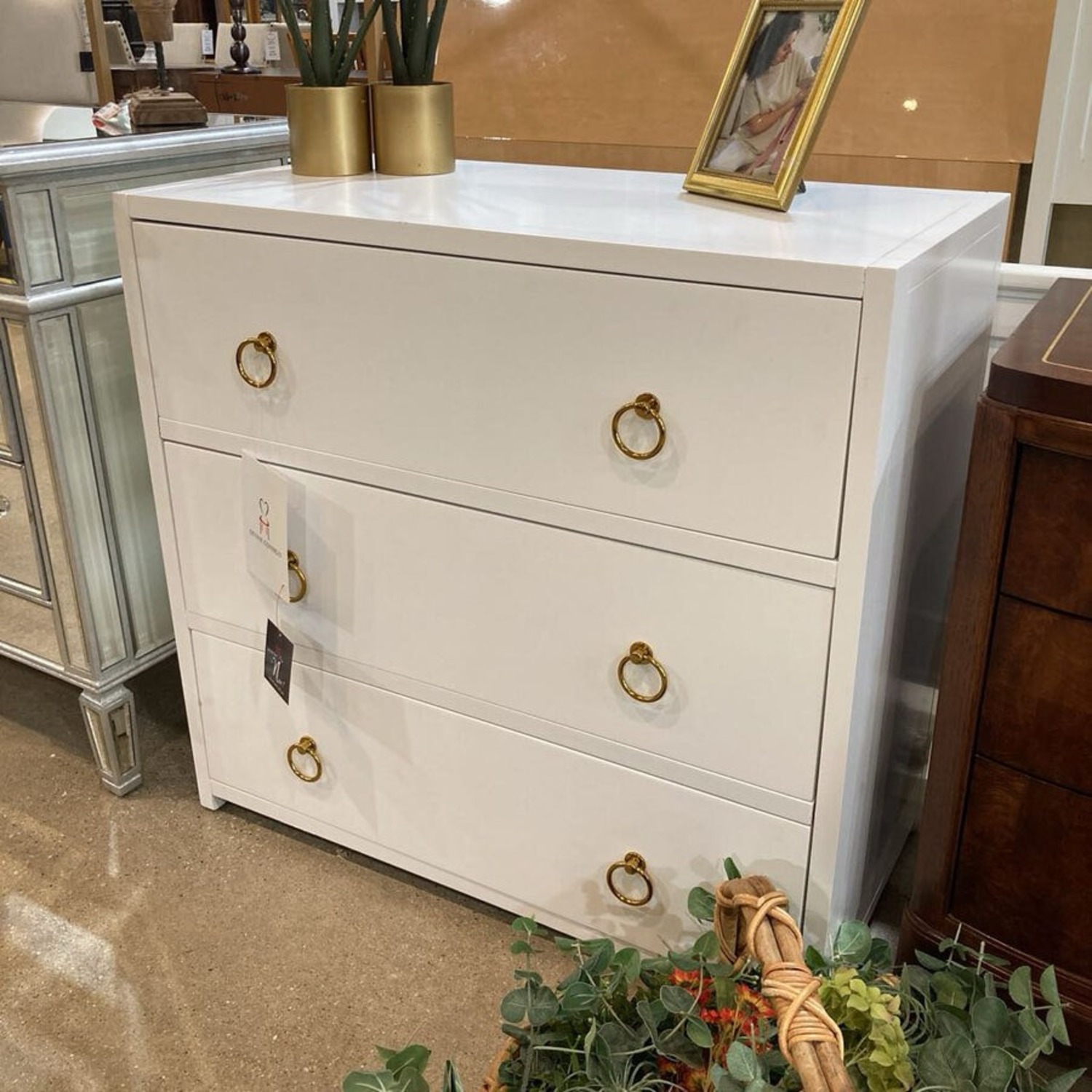 Lark 3-Drawer Chest Dresser - image-2