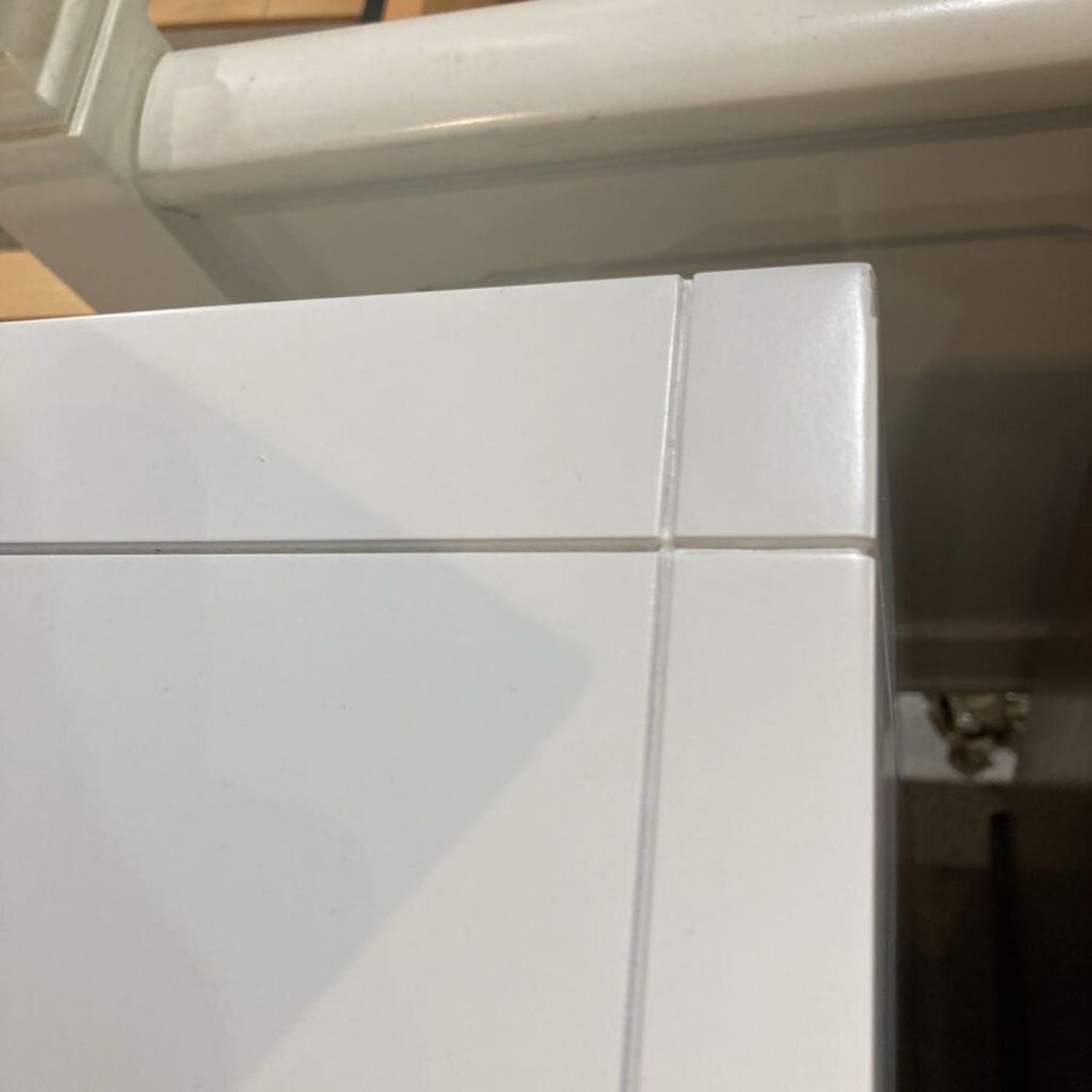 Lark 3-Drawer Chest Dresser - image-9