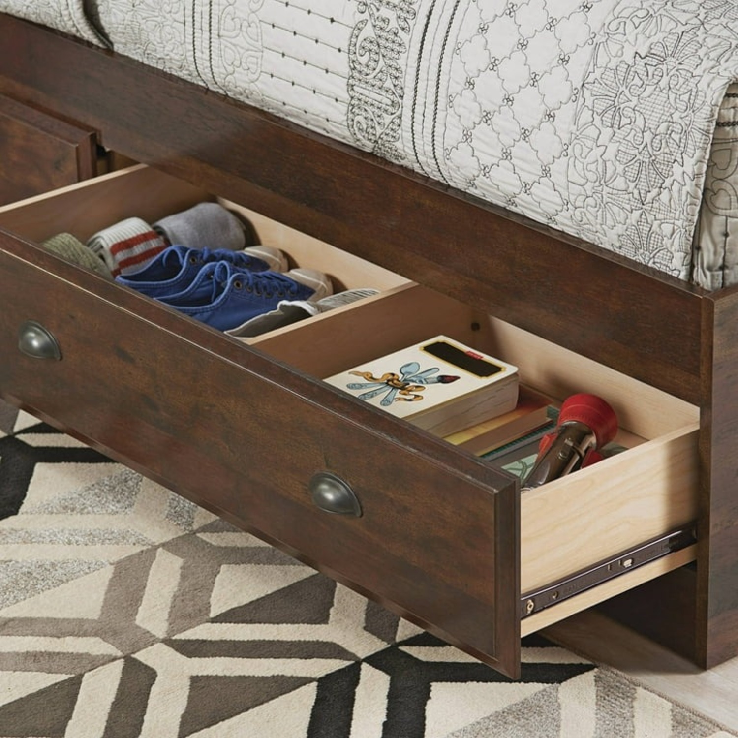 Better Home Garden Lafayette Mates Bed - image-2