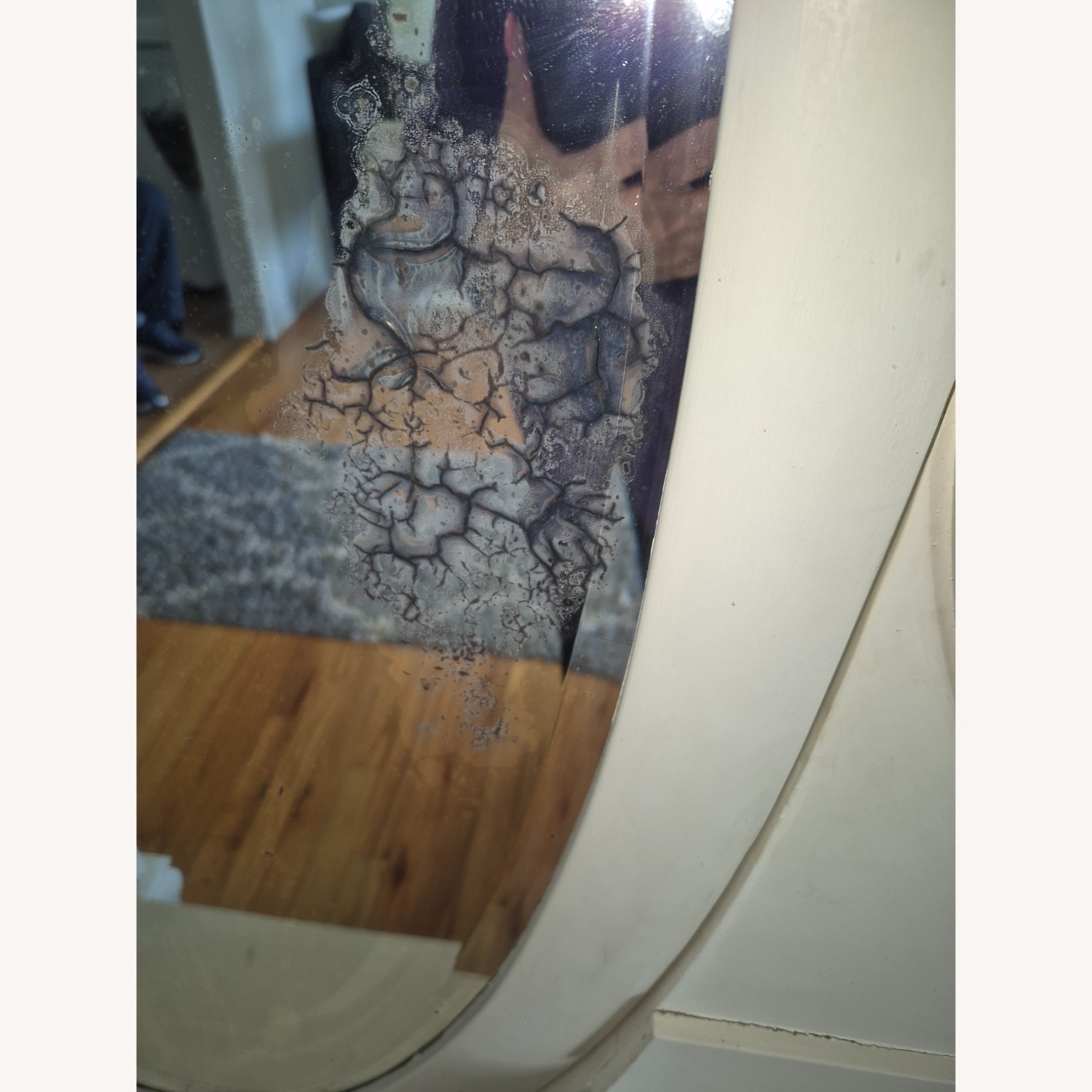 Vintage/Antique White Wood Sideboard - image-3