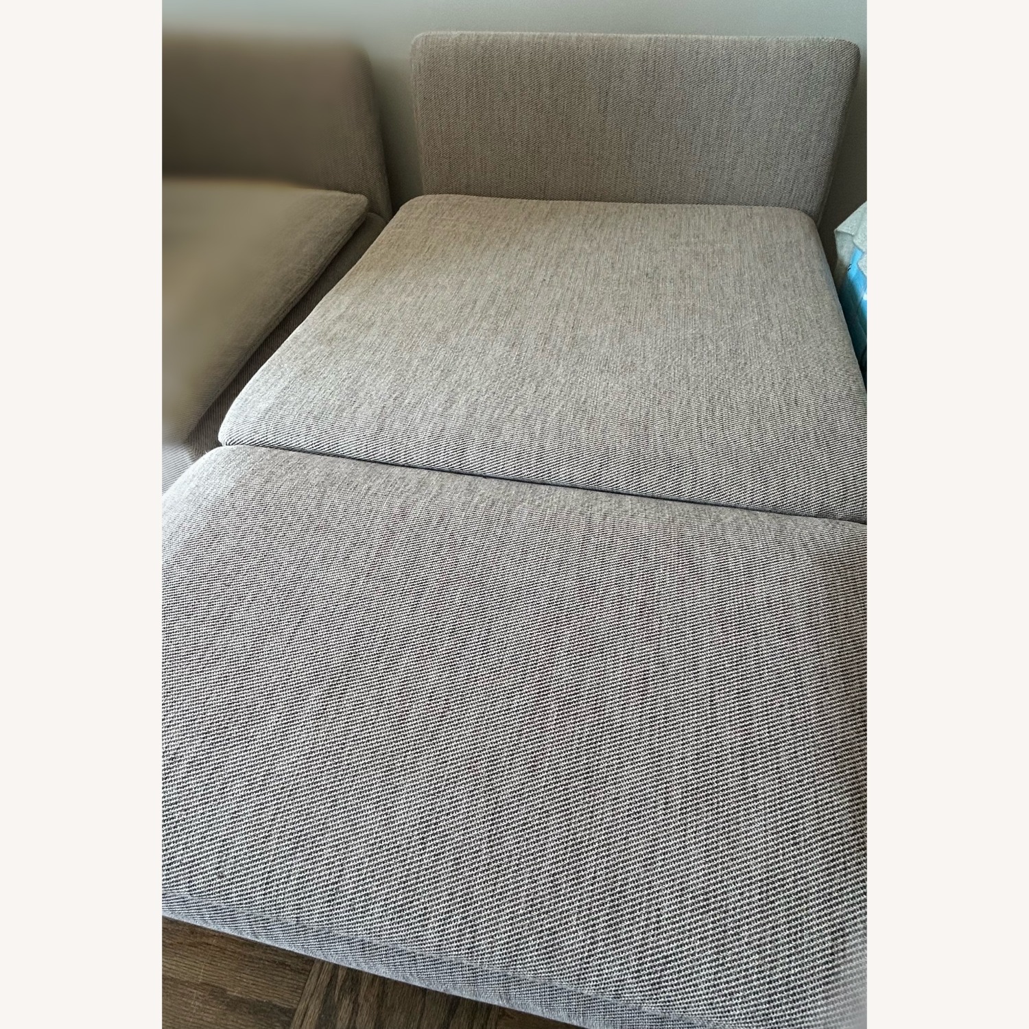 SÖDERHAMN Cozy Chaise Lounge With a Minimalist Design - image-6