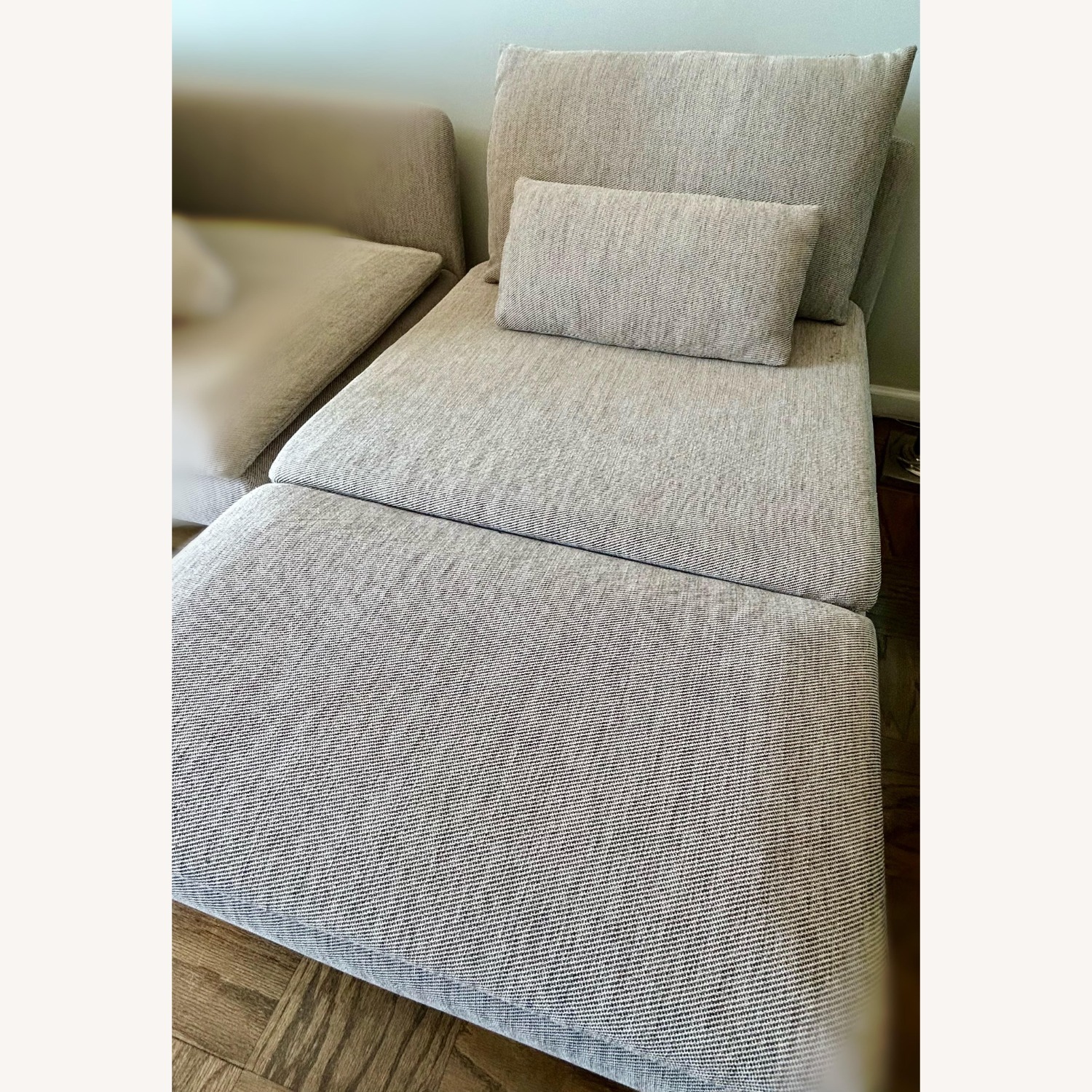 SÖDERHAMN Cozy Chaise Lounge With a Minimalist Design - image-5