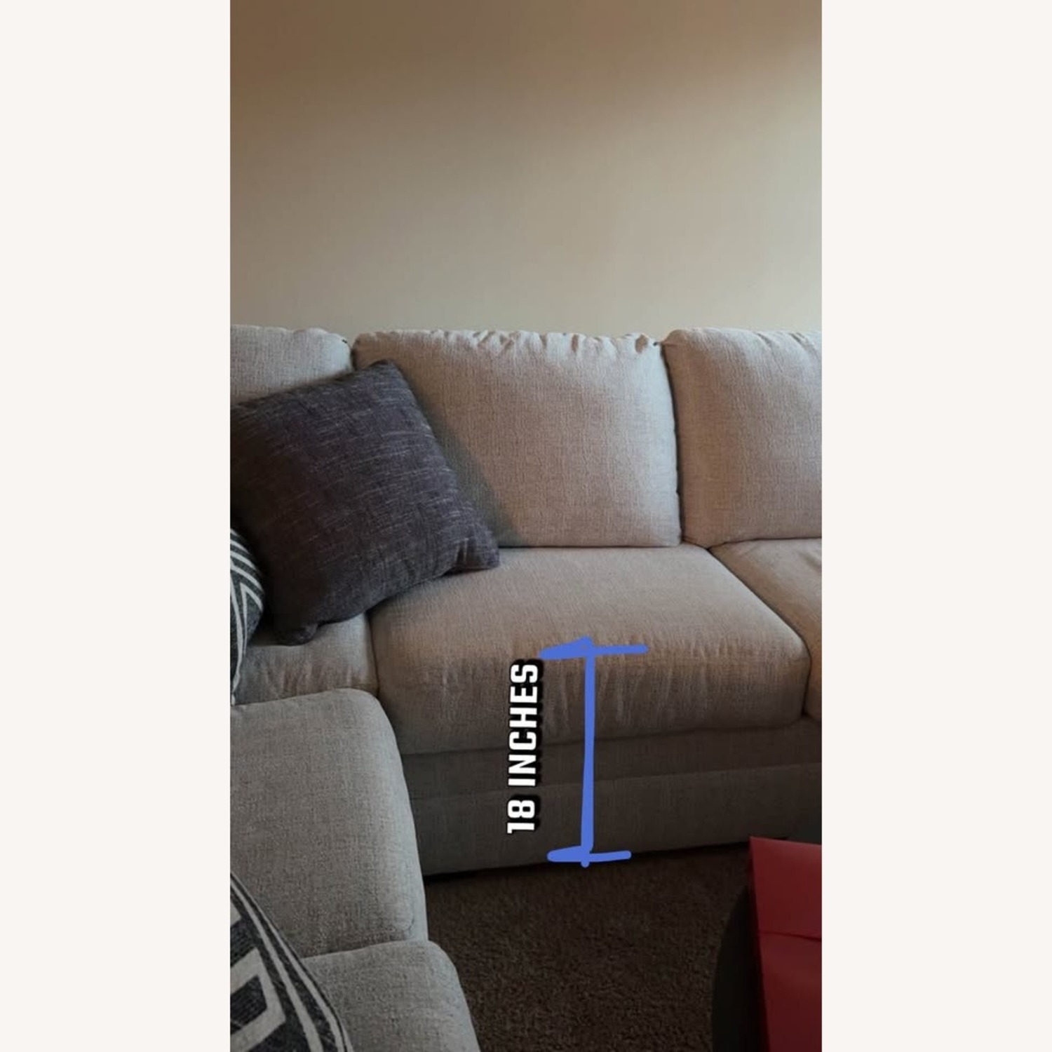 Light Gray 2 Piece Sectional - image-5