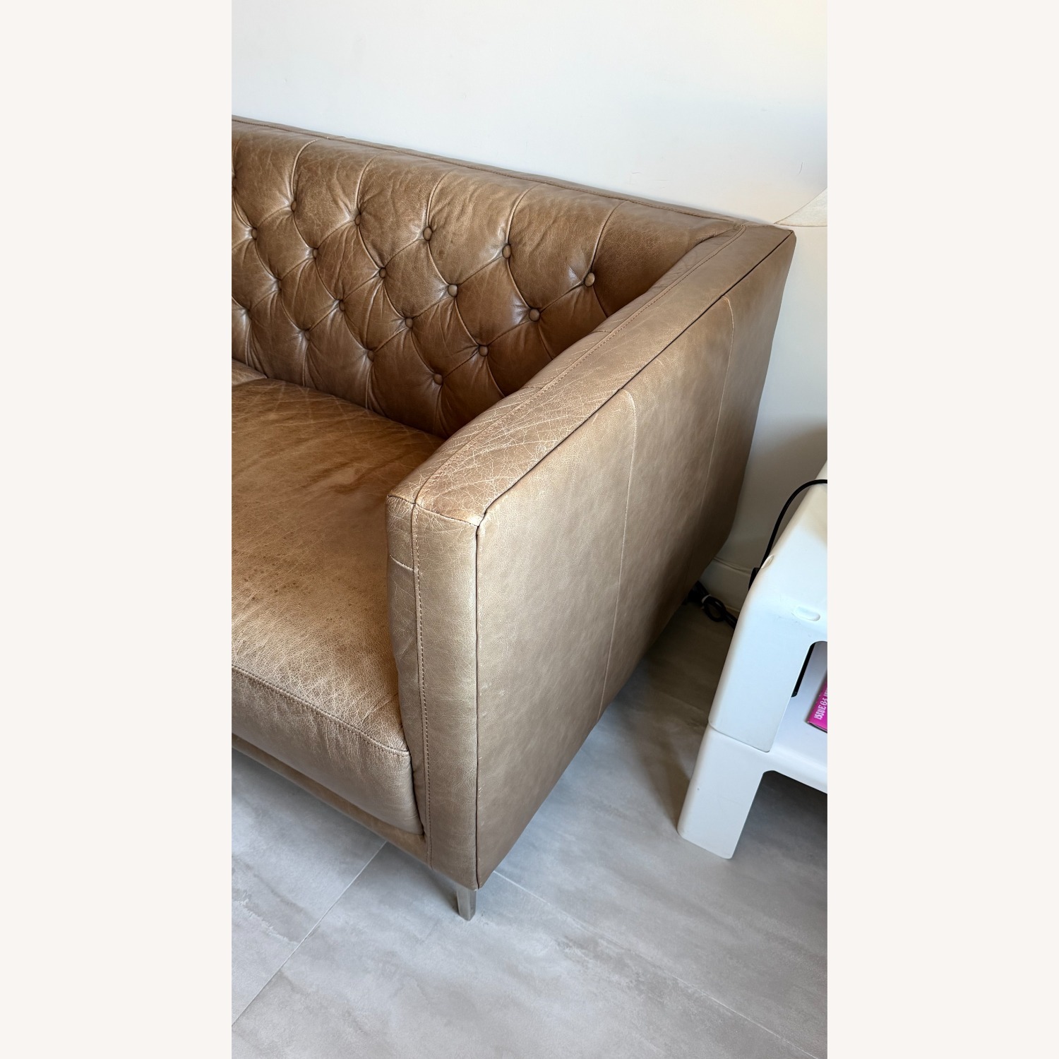 CB2 Savile  Dark Brown Leather 2 Seater Apt Sofa - image-5