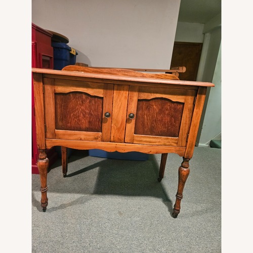 Used Vintage/Antique Side Table for sale on AptDeco