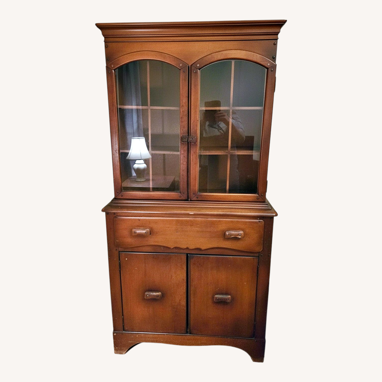 Maple Hutch - image-0